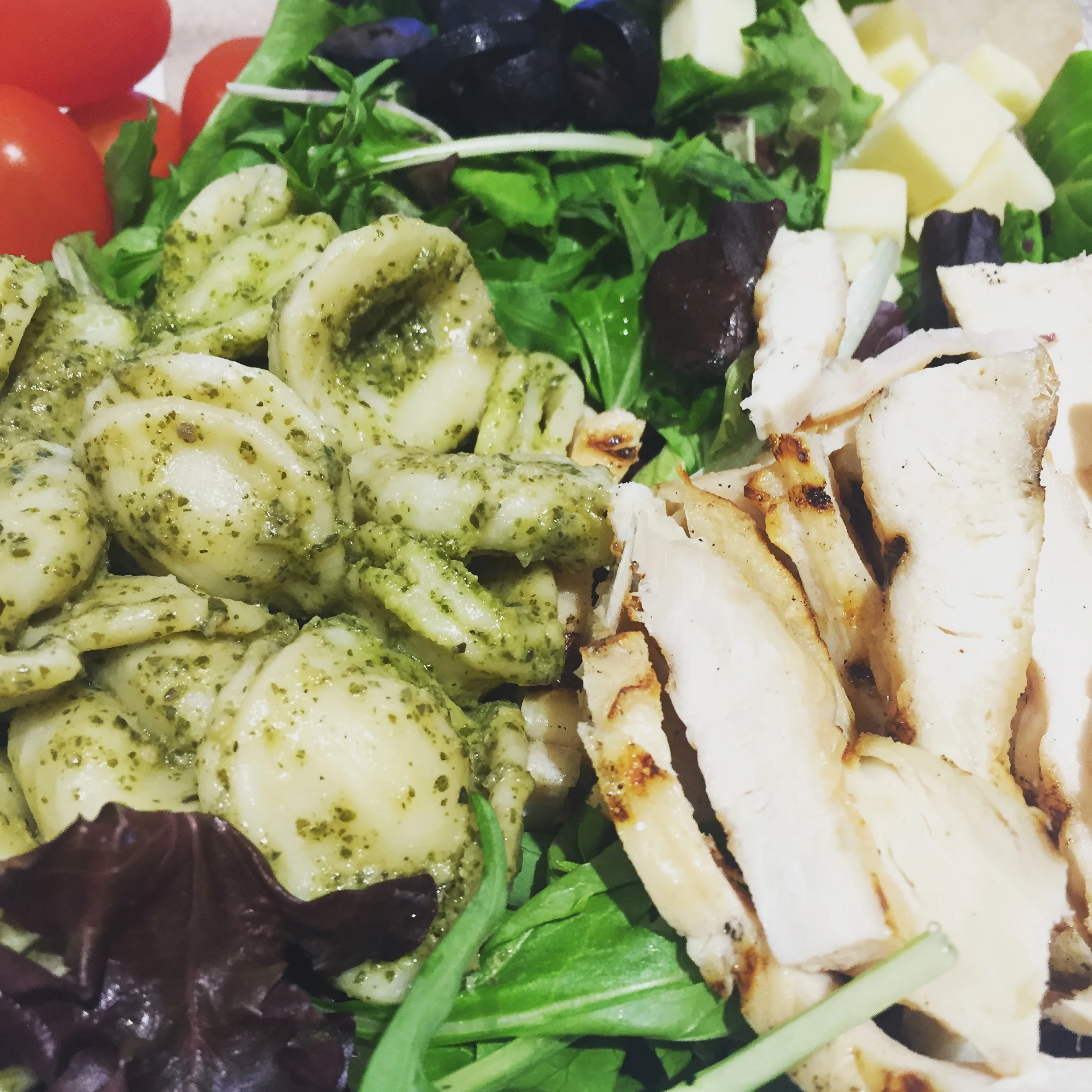 Pesto Chicken Salad @ Paris Baguette