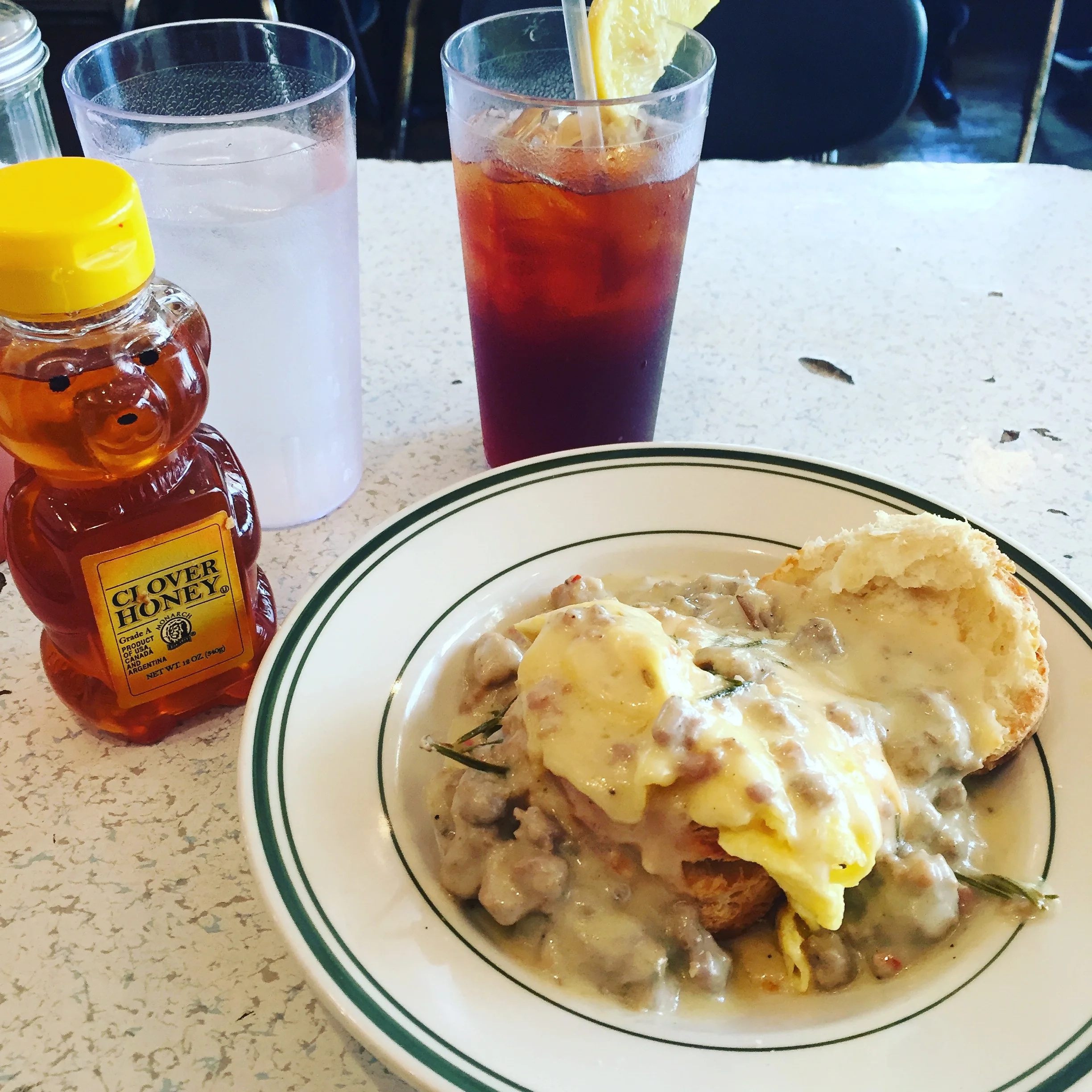 Rob Evans @ Pies 'n' Thighs