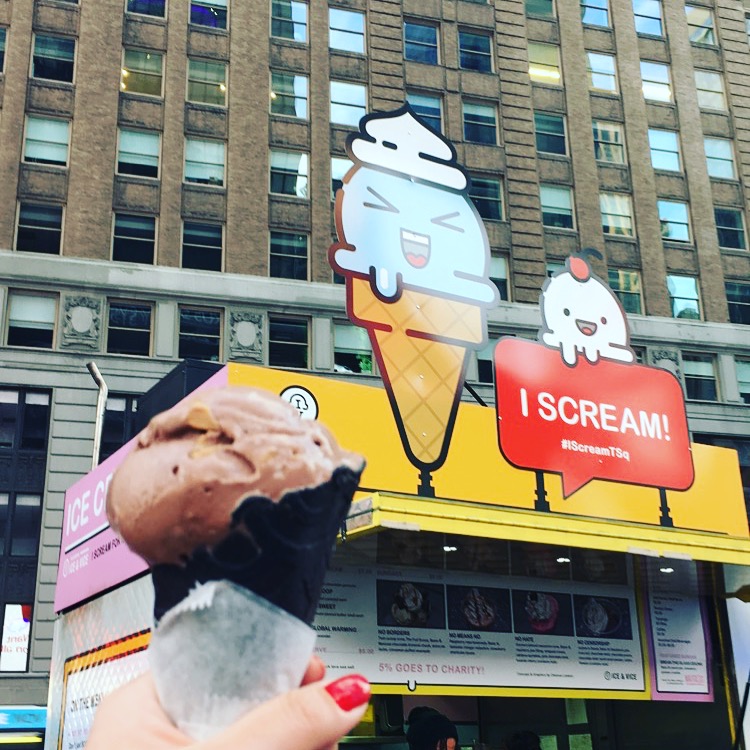 I SCREAM in Times Square!