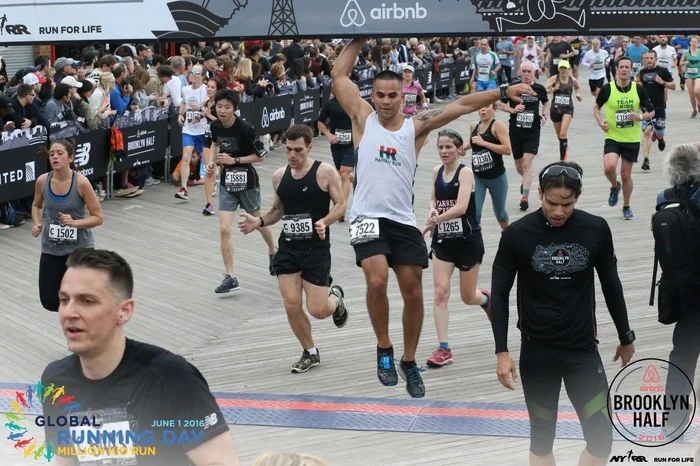bk half dunk 2016.jpg