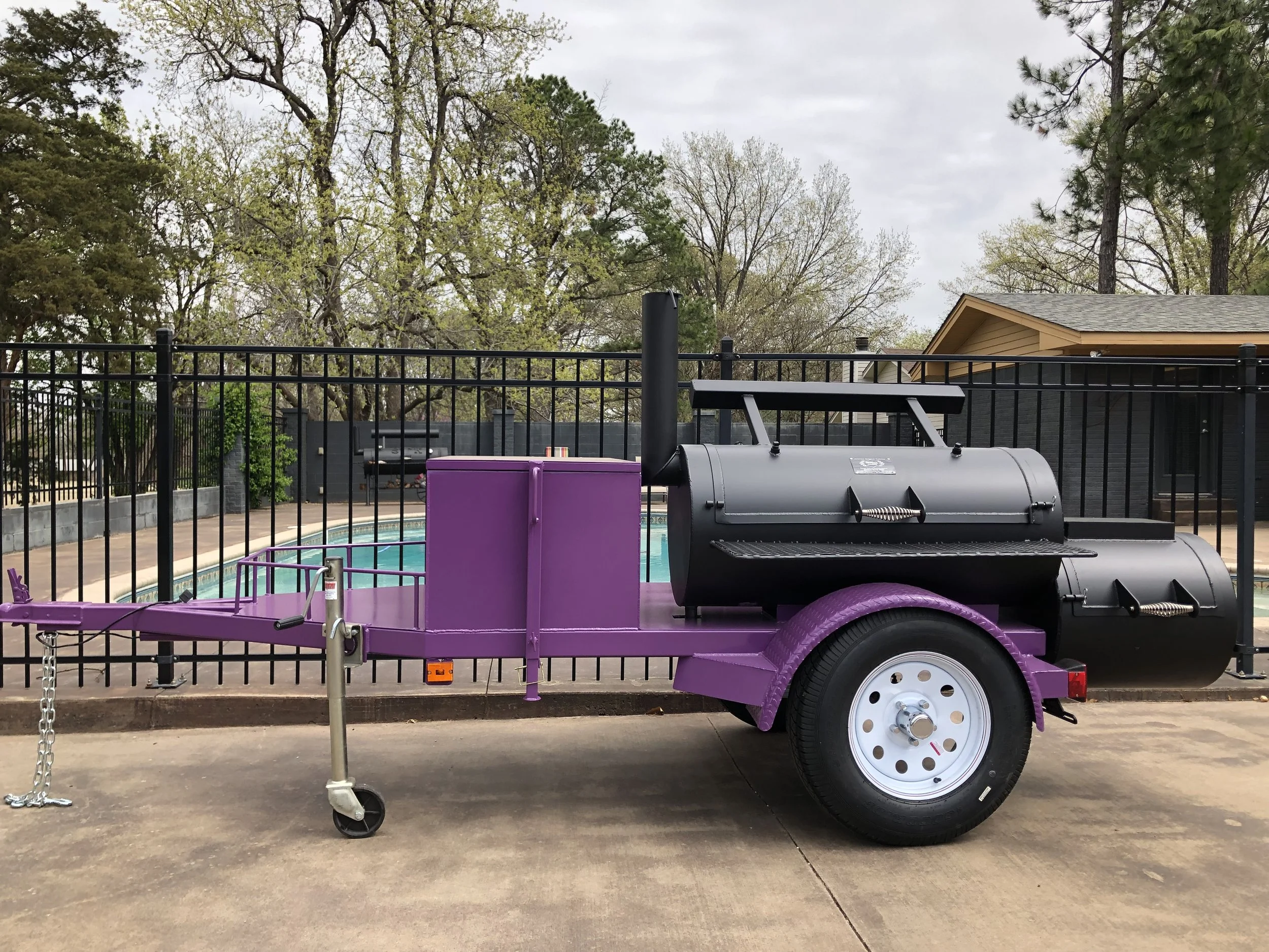 20 Smoke N Wagon3.jpg