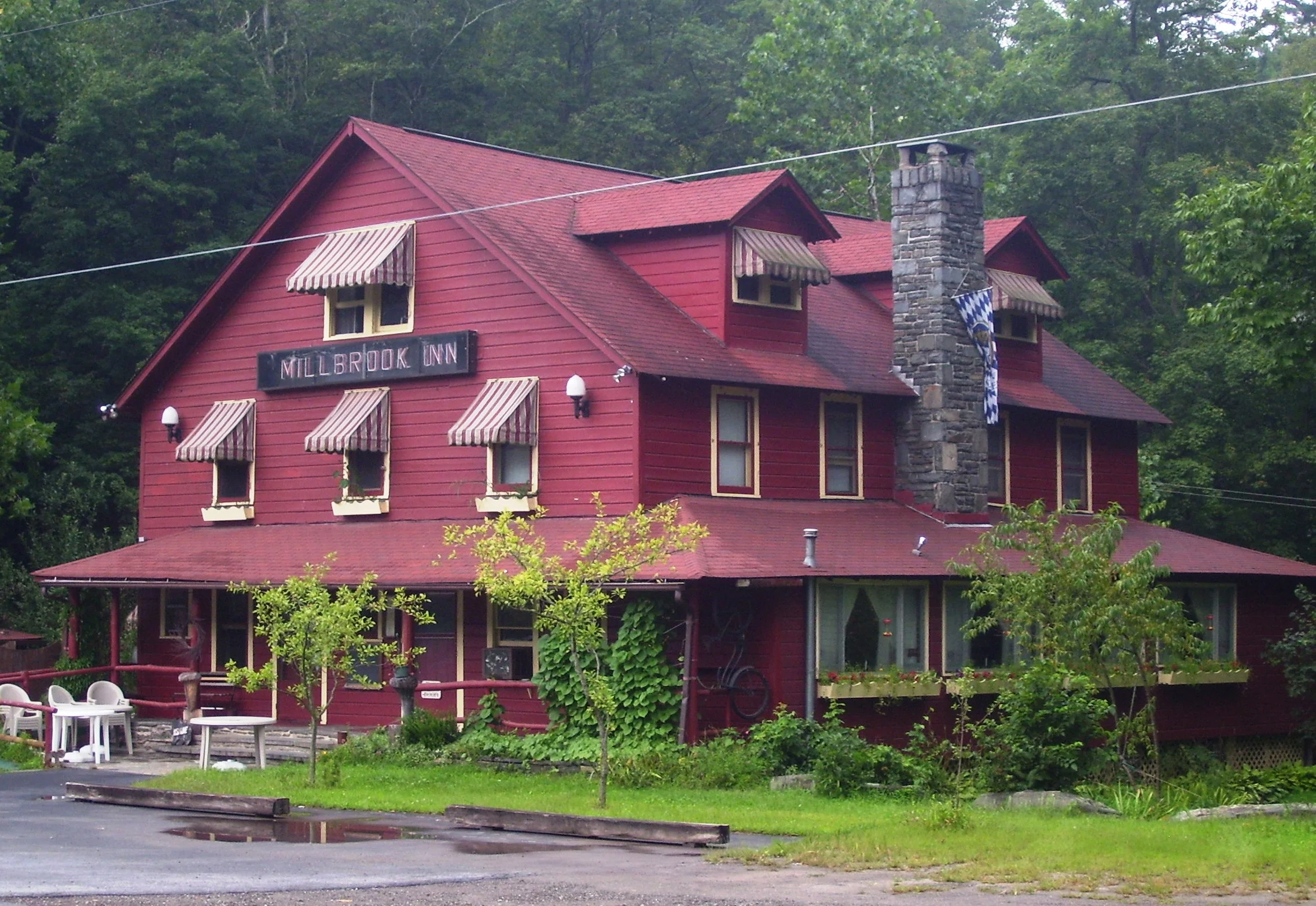 WHERE TO EAT: Millbrook Inn in Pond Eddy, NY