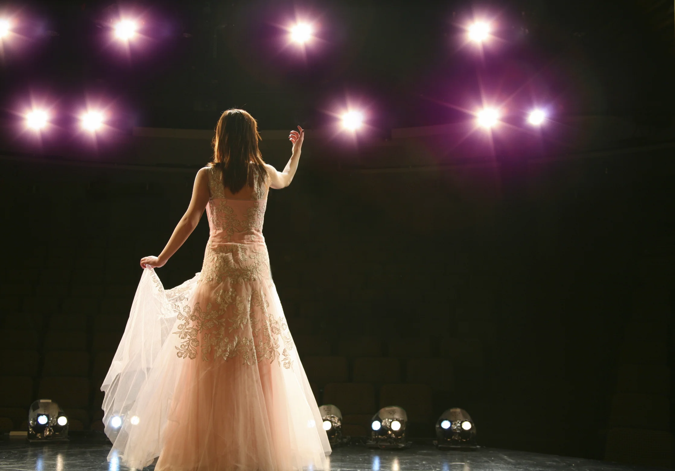 THEATRE: Delaware Valley Opera in Narrowsburg, NY