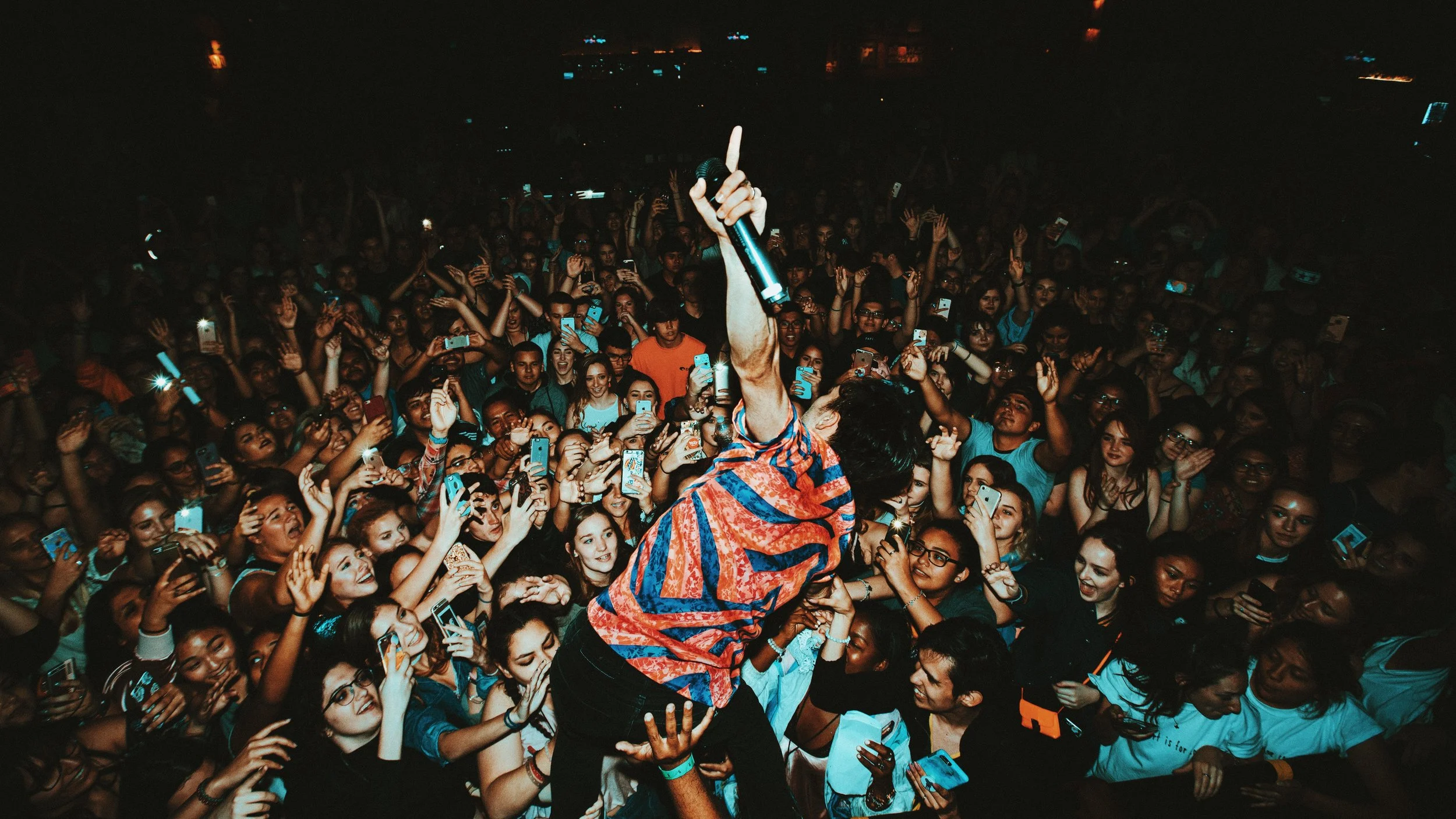 MAX - Sleepover Tour Journal 2 w/ gnash