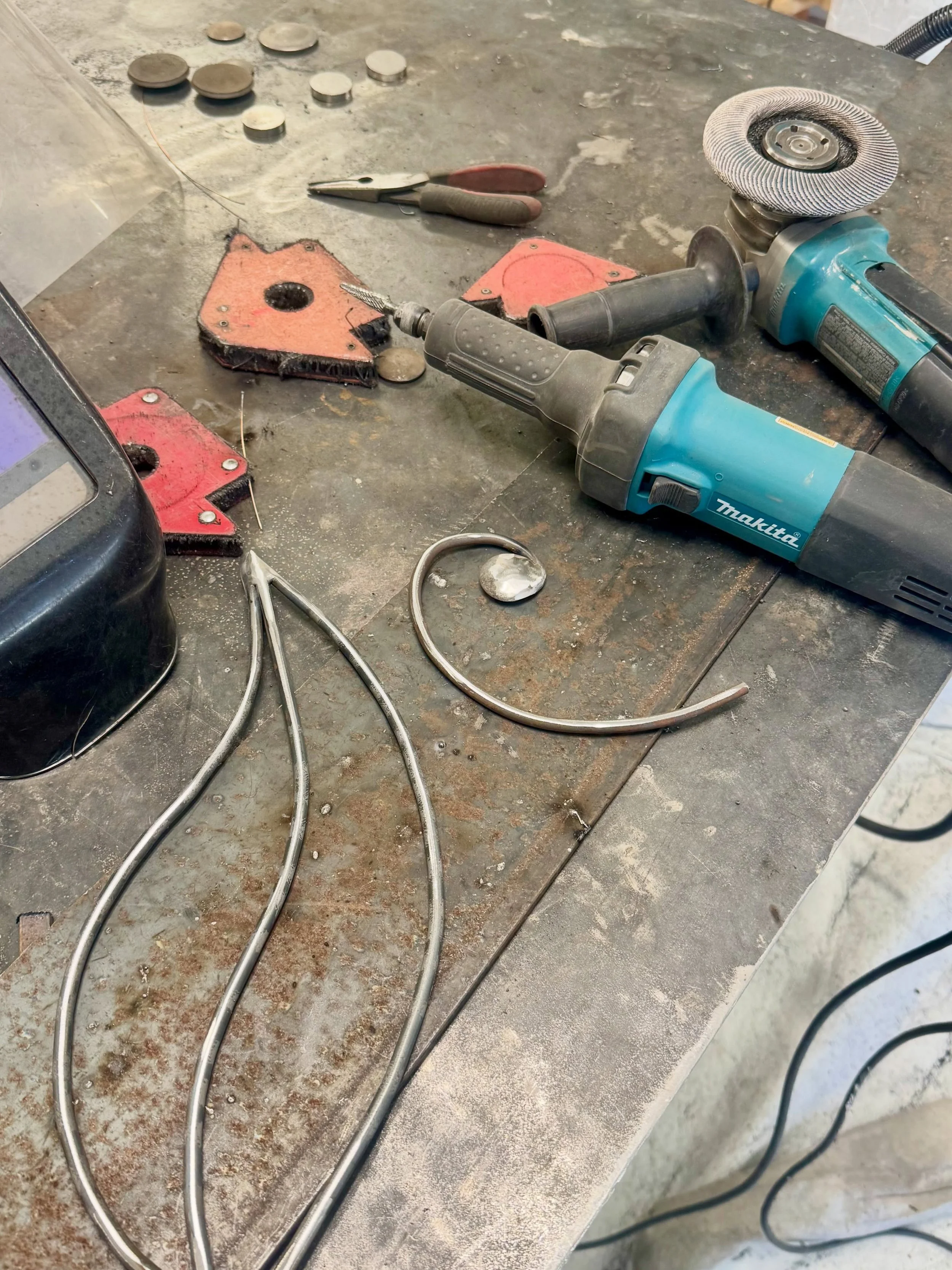 Pieces and parts for this custom elevator gate &hellip;. it&rsquo;s the details
.
.
.
#womenwhoweld 
#metalwork
#aspenartist
#womansculptor #inthestudio