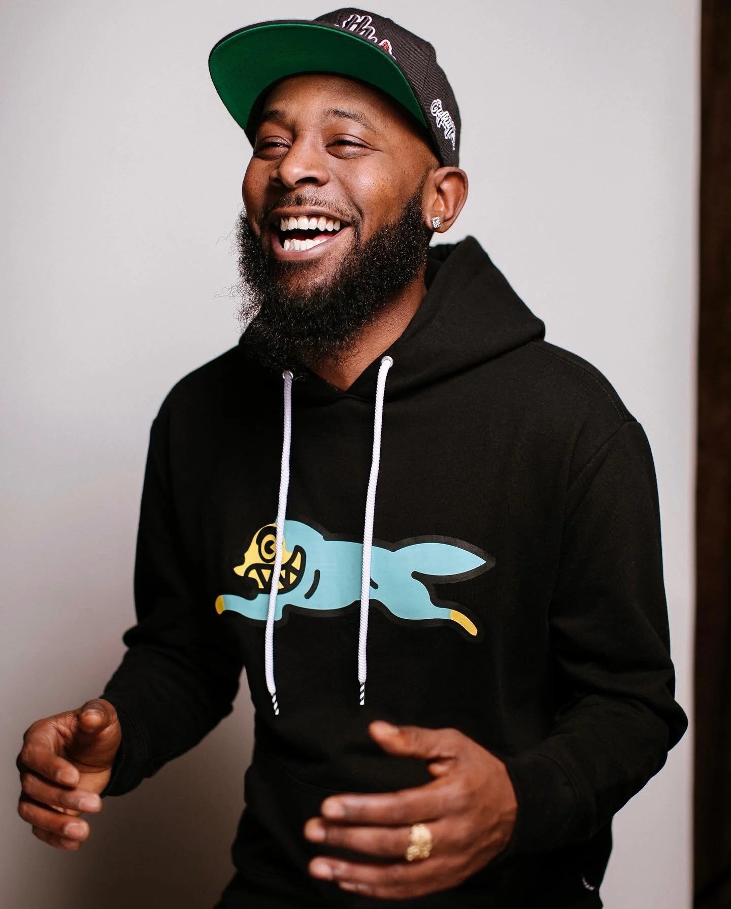 See, I&rsquo;m funny too! 😆 10 minutes with Karlous.  @karlousm 
⠀⠀⠀⠀⠀⠀⠀⠀⠀
#quittouchingshit