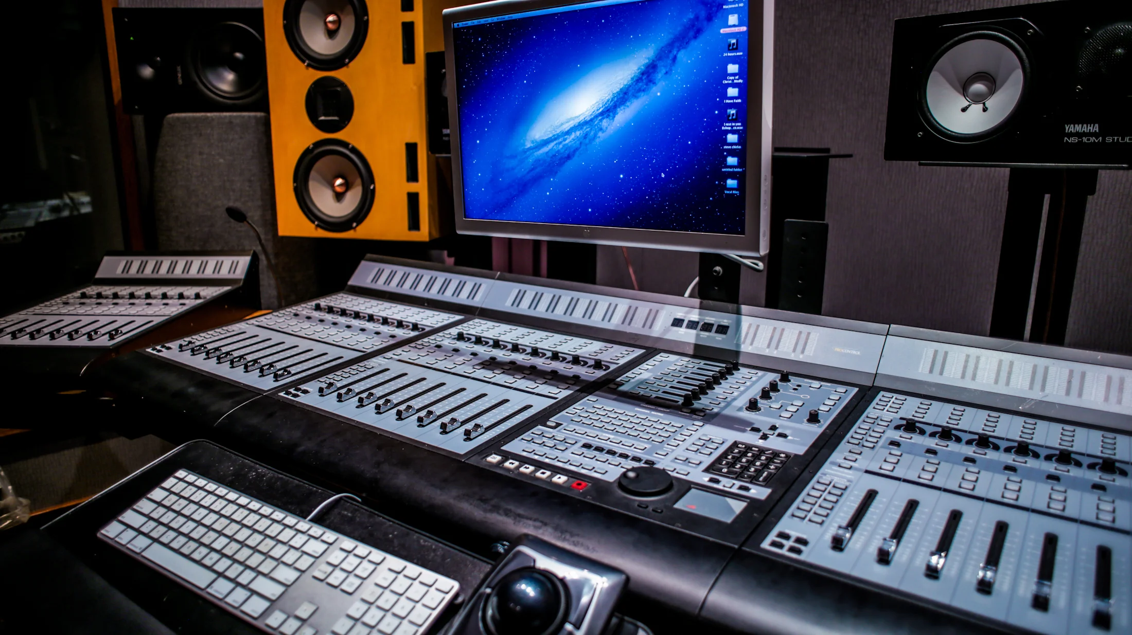 Studio Photoshoot By EM Multimedia Corp-52.jpg
