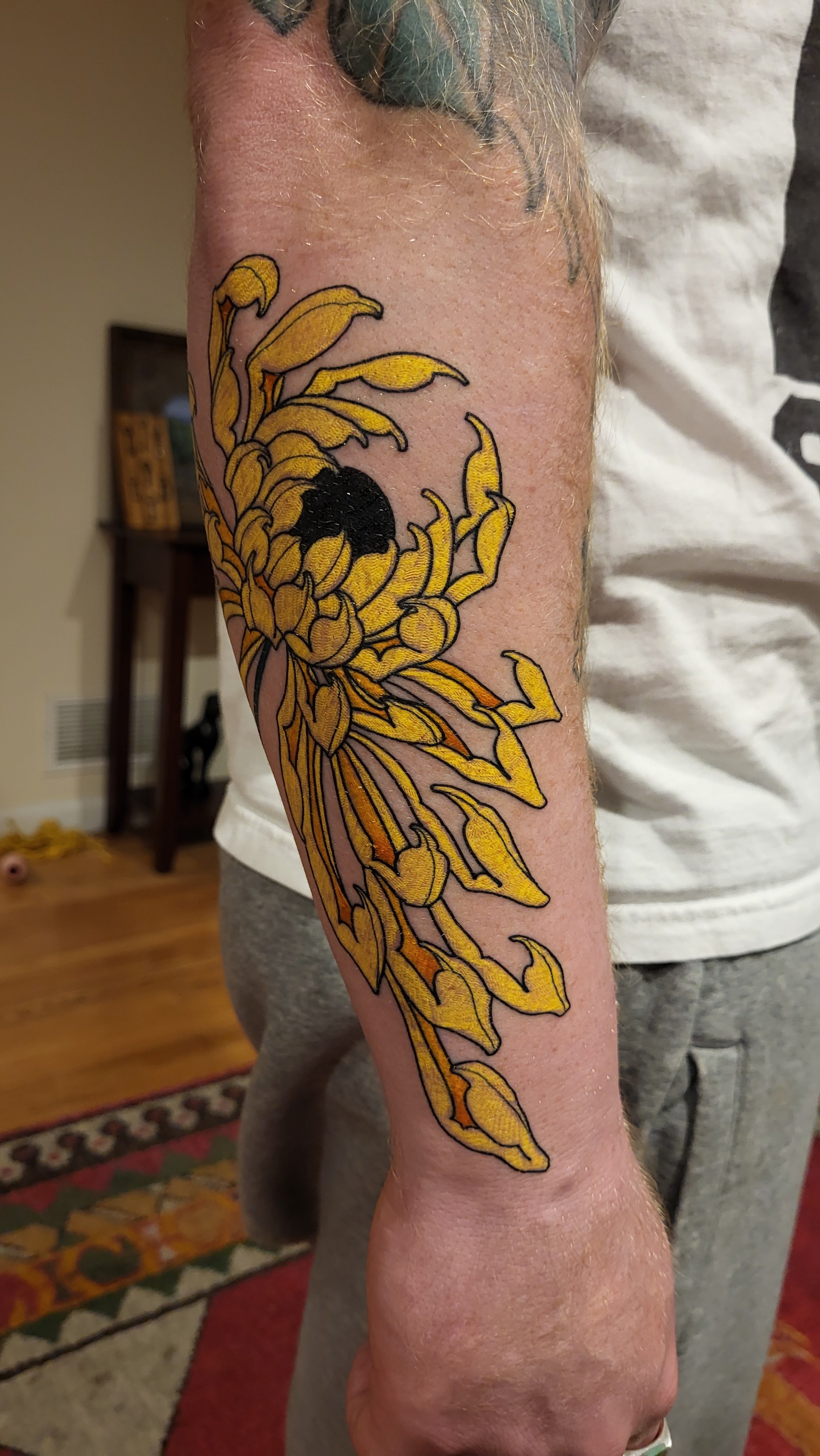 Flower Tattoo by Ian Efrom 