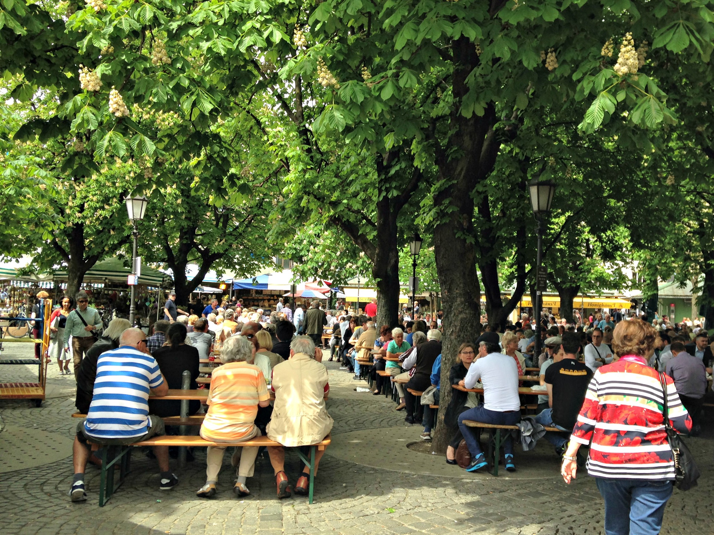 Biergarten (beer garden)&nbsp;Viktualienmarkt