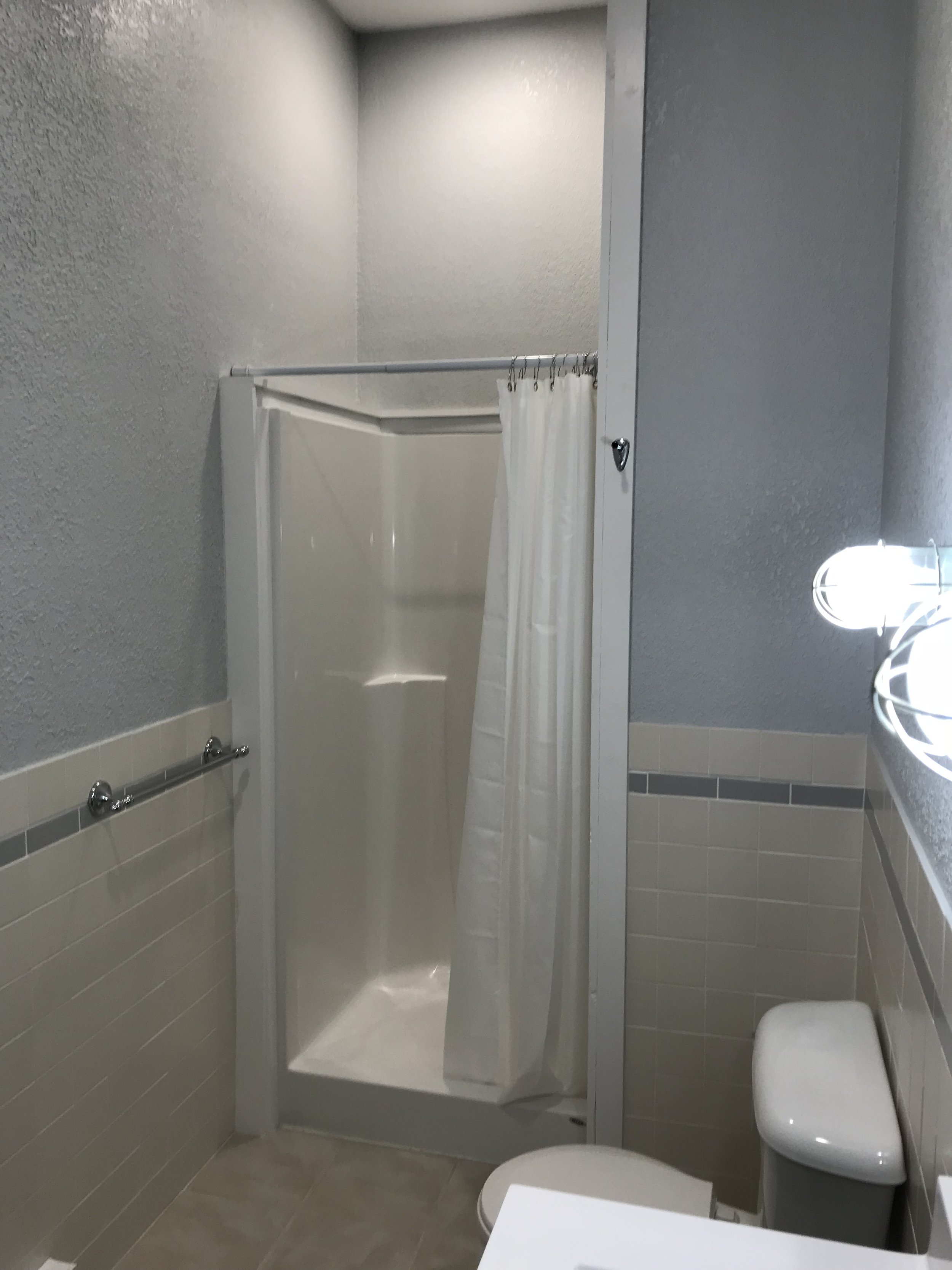 One piece shower unit