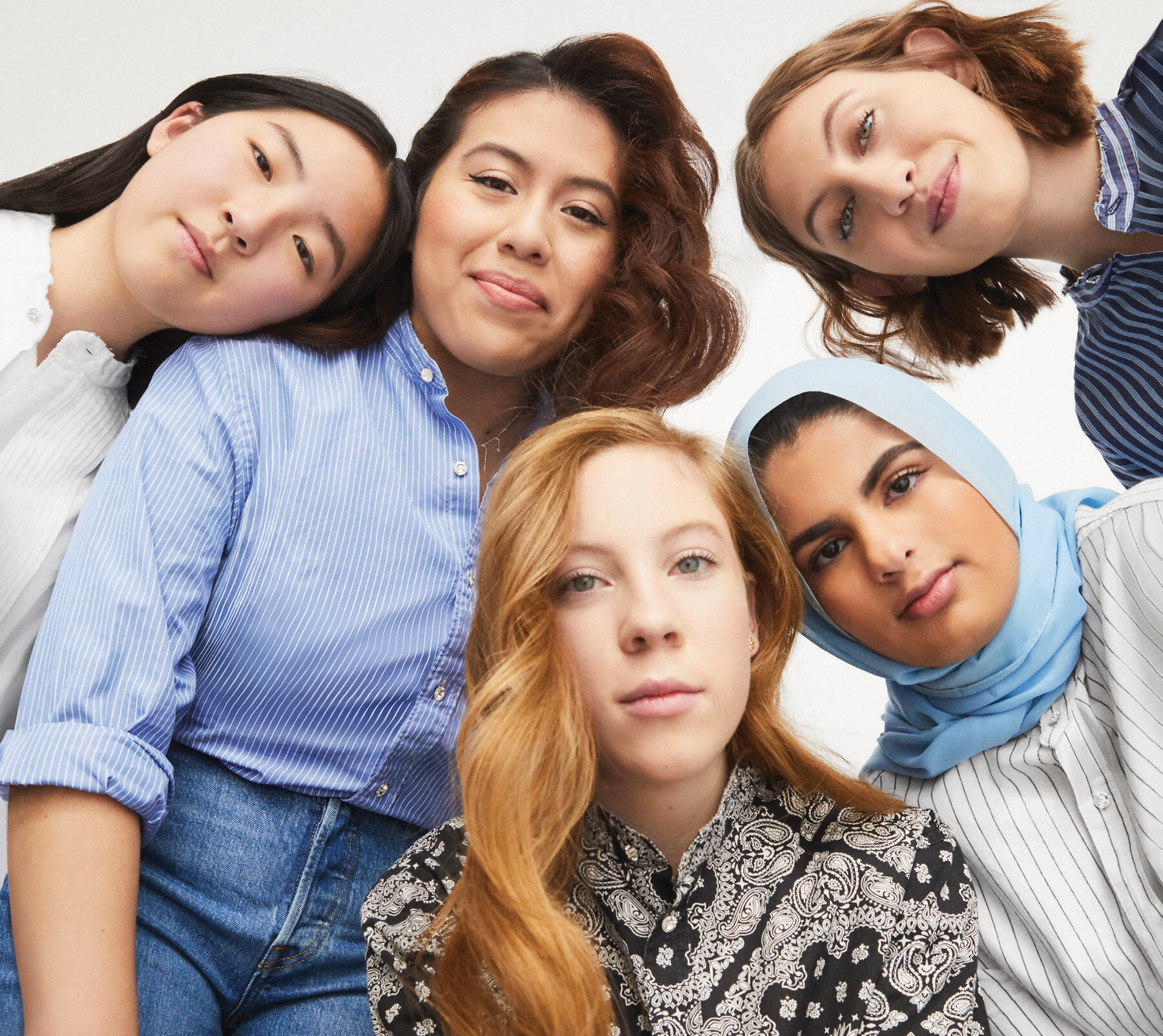  Rachel Lee, Mariana Vargas, Sena Wazer, Ayisha Siddiqa and Alexandria Villasenor 