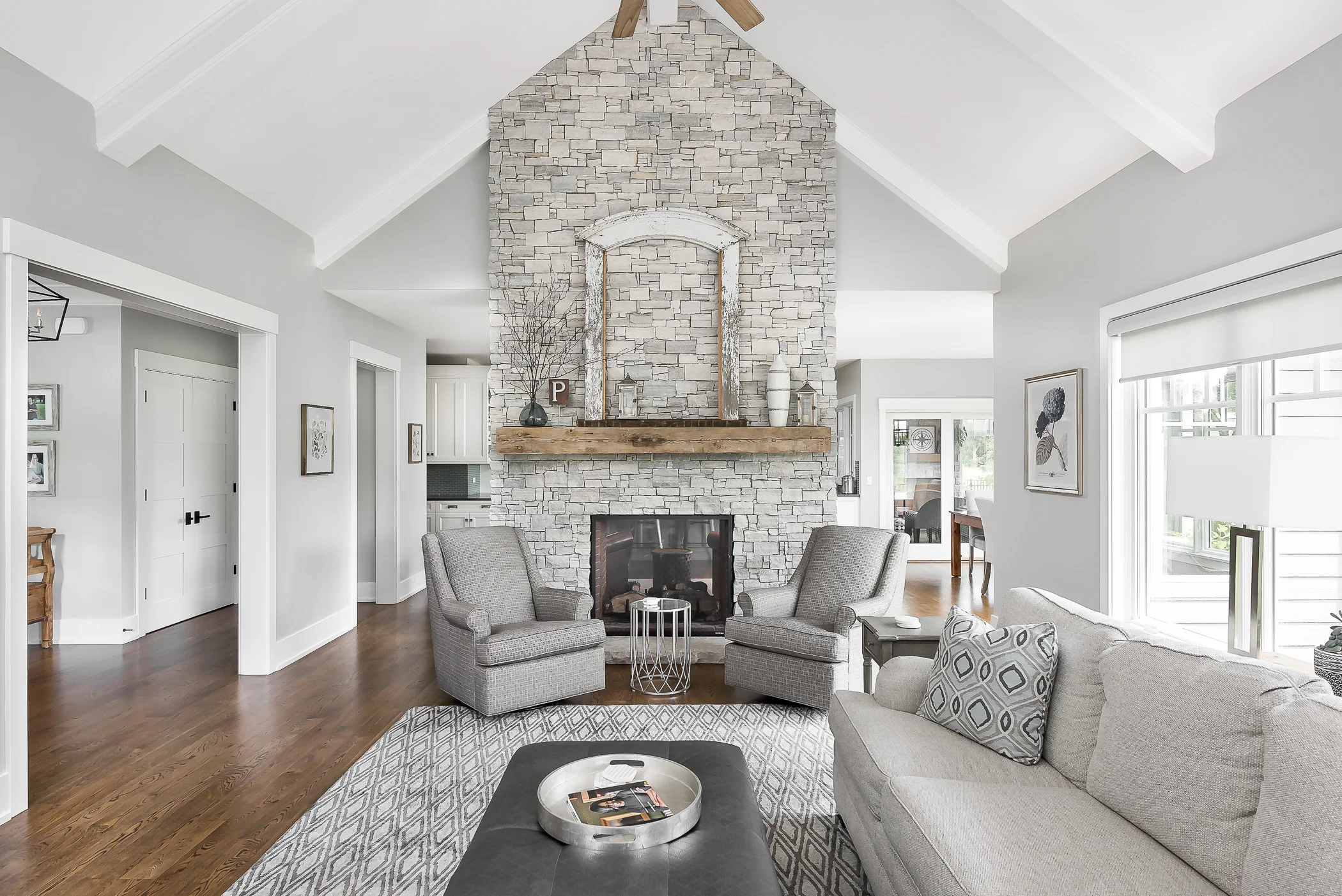 315 Rosenfelder Ct - Web-14.jpg