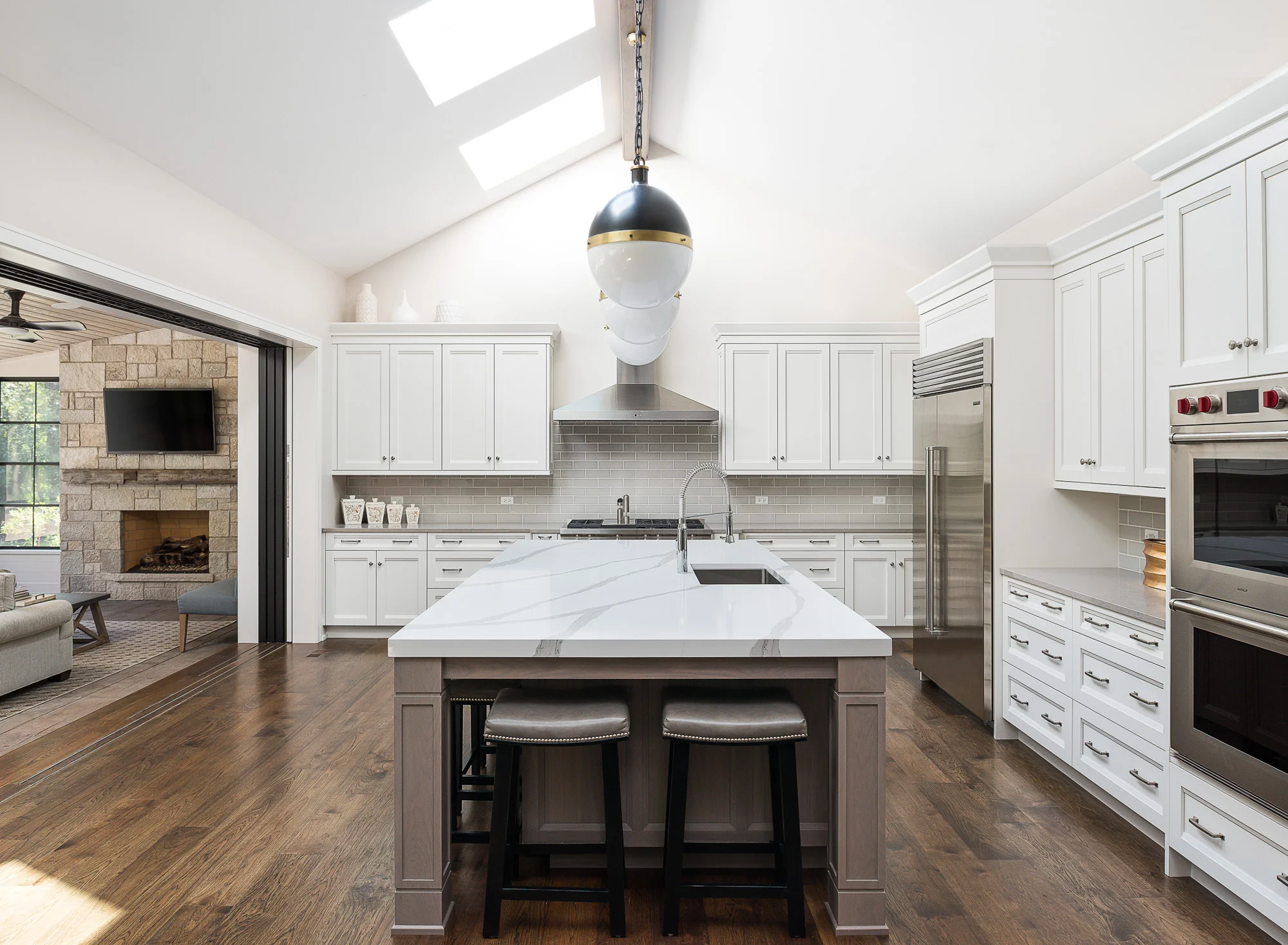 kitchen2.jpg