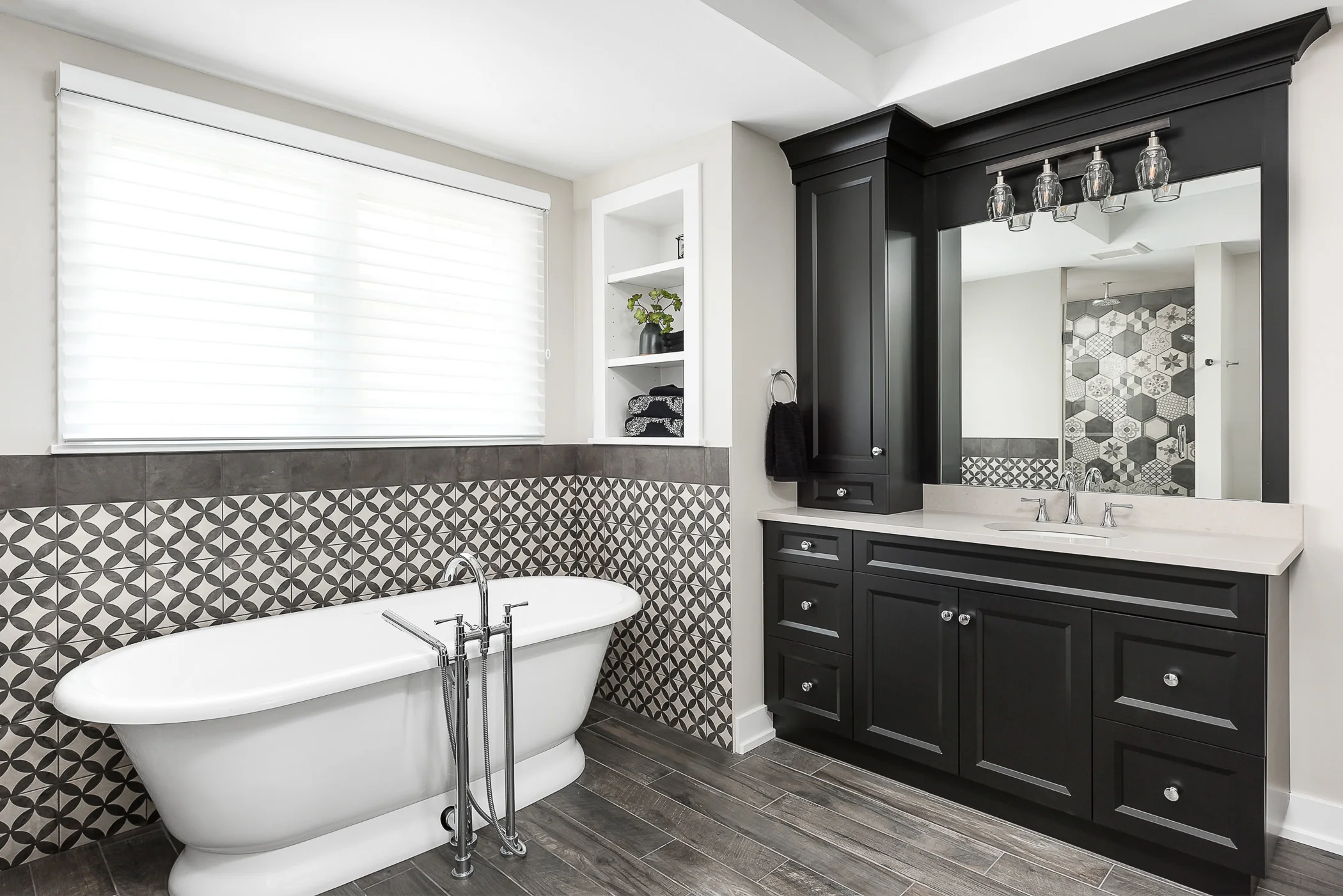 315 Rosenfelder Ct - Web-37.jpg