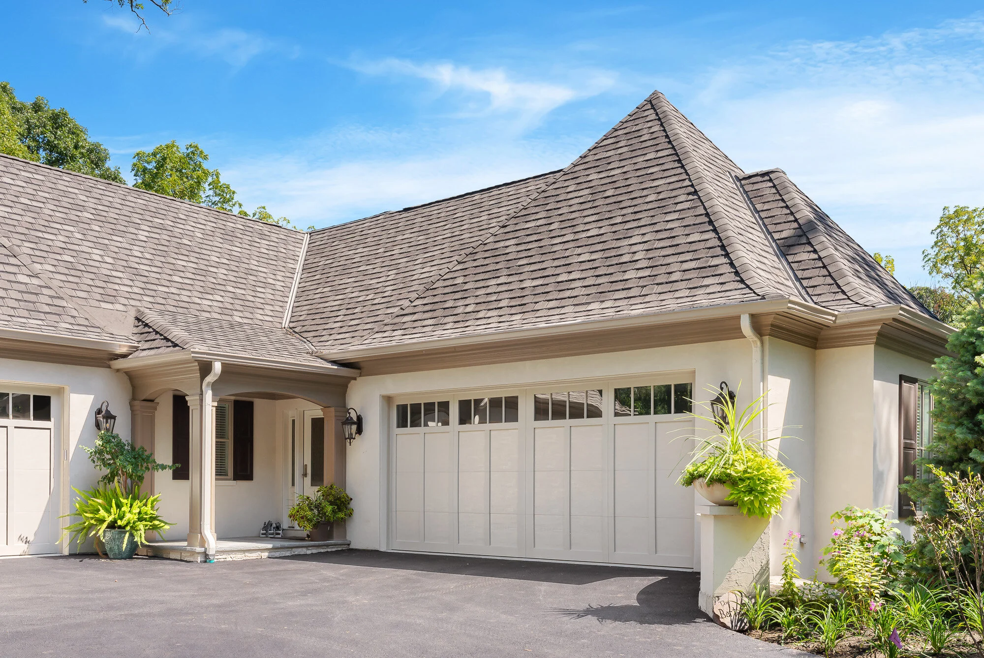 Indian Knoll Exterior - Web-6.jpg