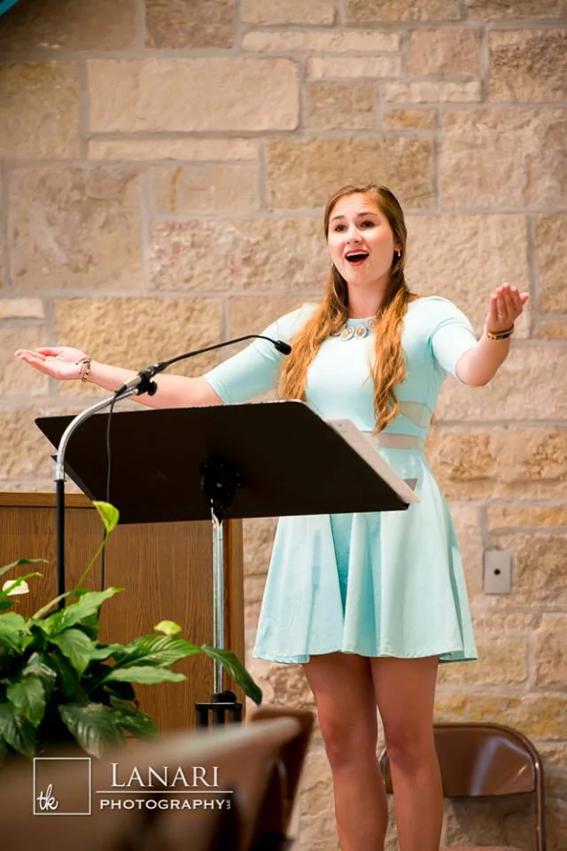 Ana Bakken Singing a Wedding Mass