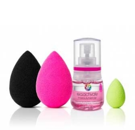 Beauty Blender. Use damp in a bouncing technique.