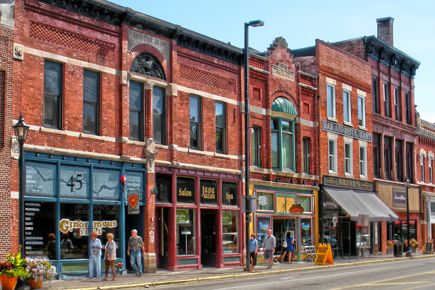 Photo credit: https://www.exploreminnesota.com/where-to-go/cities-towns/6750/discover-stillwater-visitors-bureau