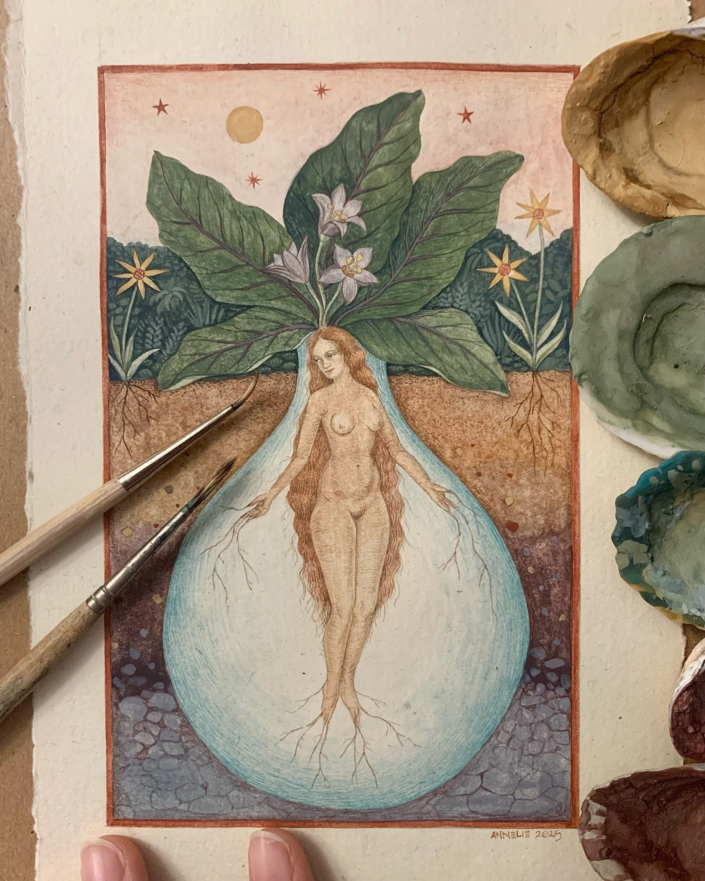 Mandragora🫜
Painted with my handmade paints on recycled hemp paper

See this little painting at Medieval RELICS opening next week Monday! Details in my pinned post. 
Pre-sales go live on @thegalleryatgreenandstone website this Friday at 6pm BST - sh