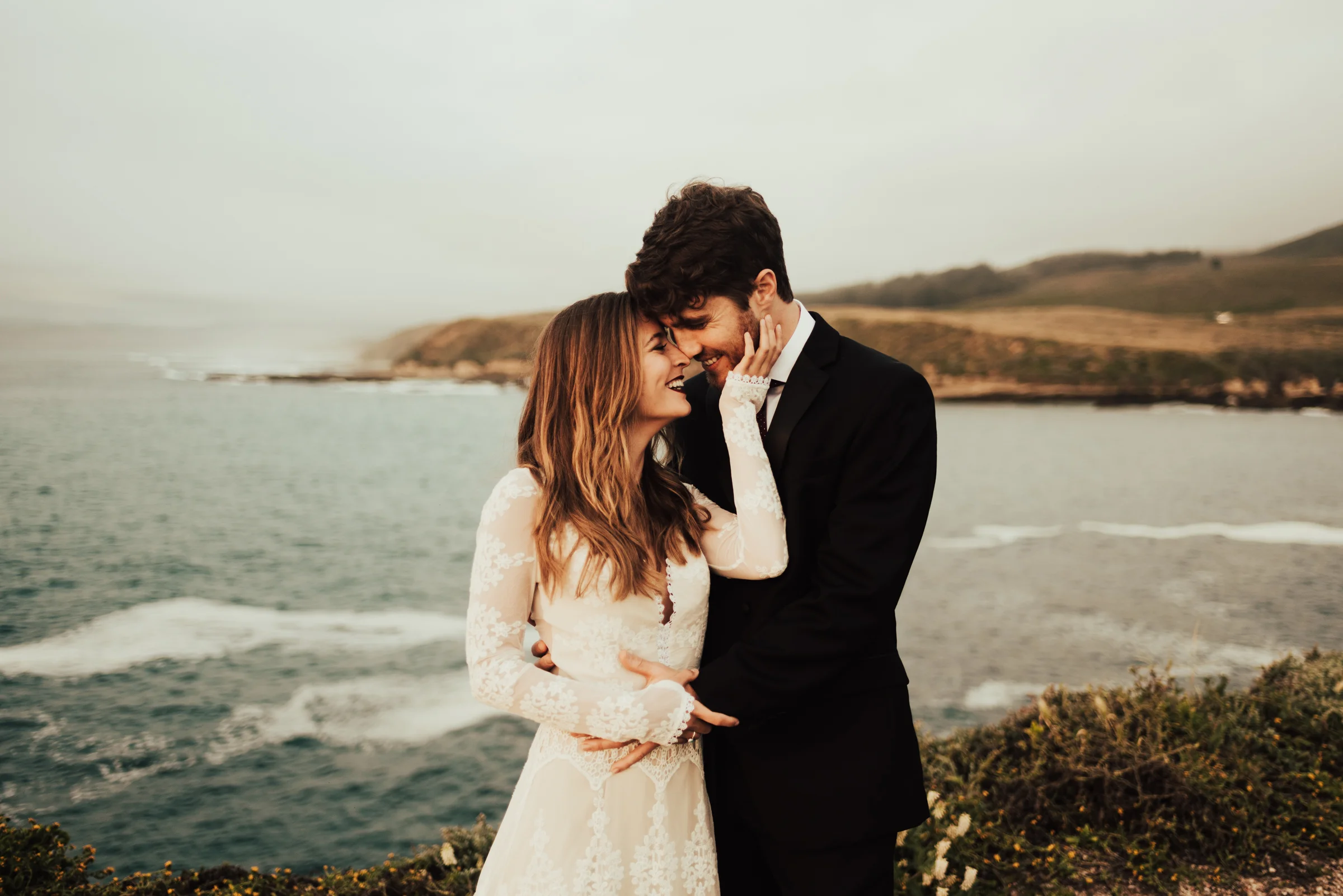 Coastal Elopement Bride &amp; Groom Portrait Photographed by Big Sur Wedding Photographers Tessa Tadlock 