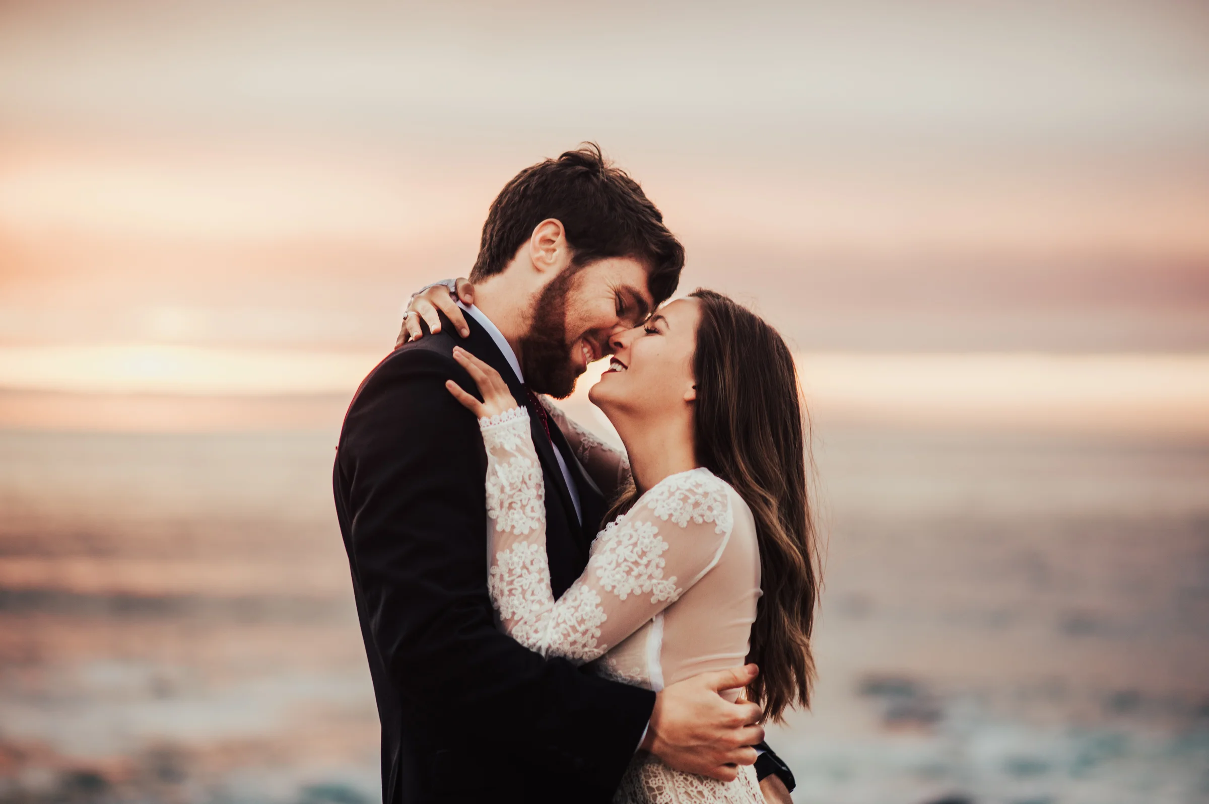 Magical Sunset Portraits of Bride &amp; Groom Photographed by Big Sur Wedding Photographers Tessa Tadlock