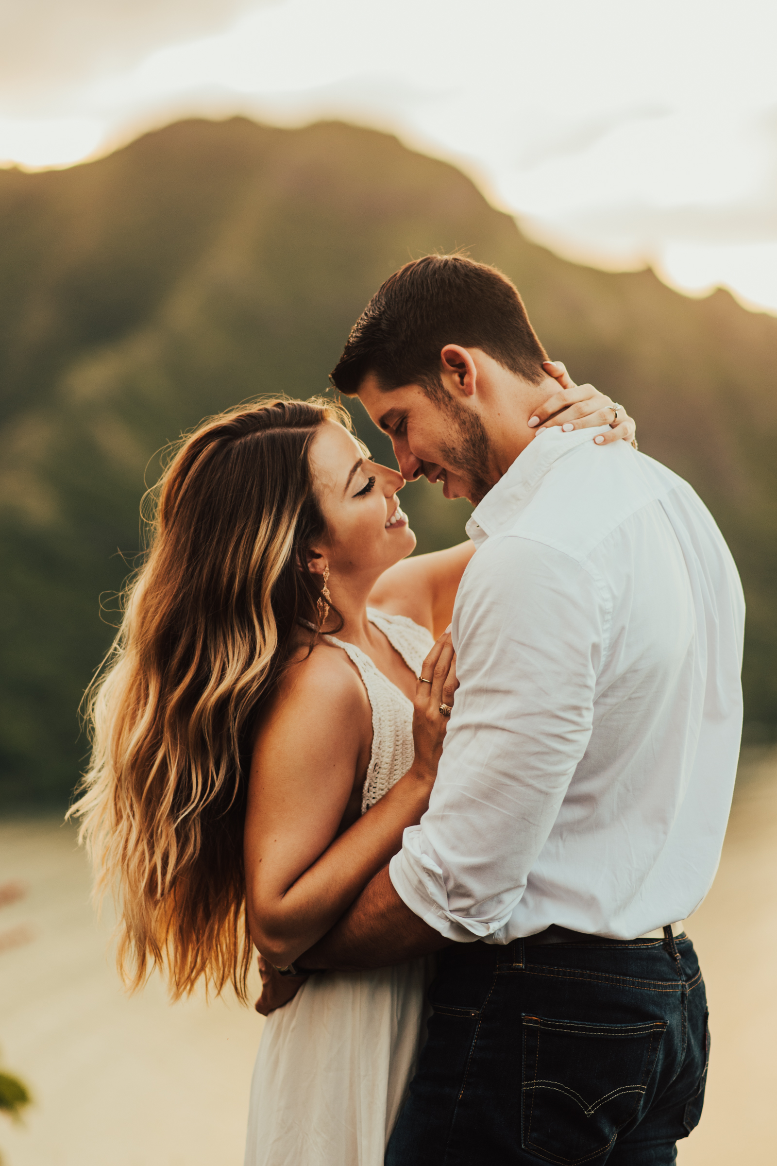 Intimate Hawaii Cliffside Elopement Photographed by Big Sur Wedding Photographers Tessa Tadlock 