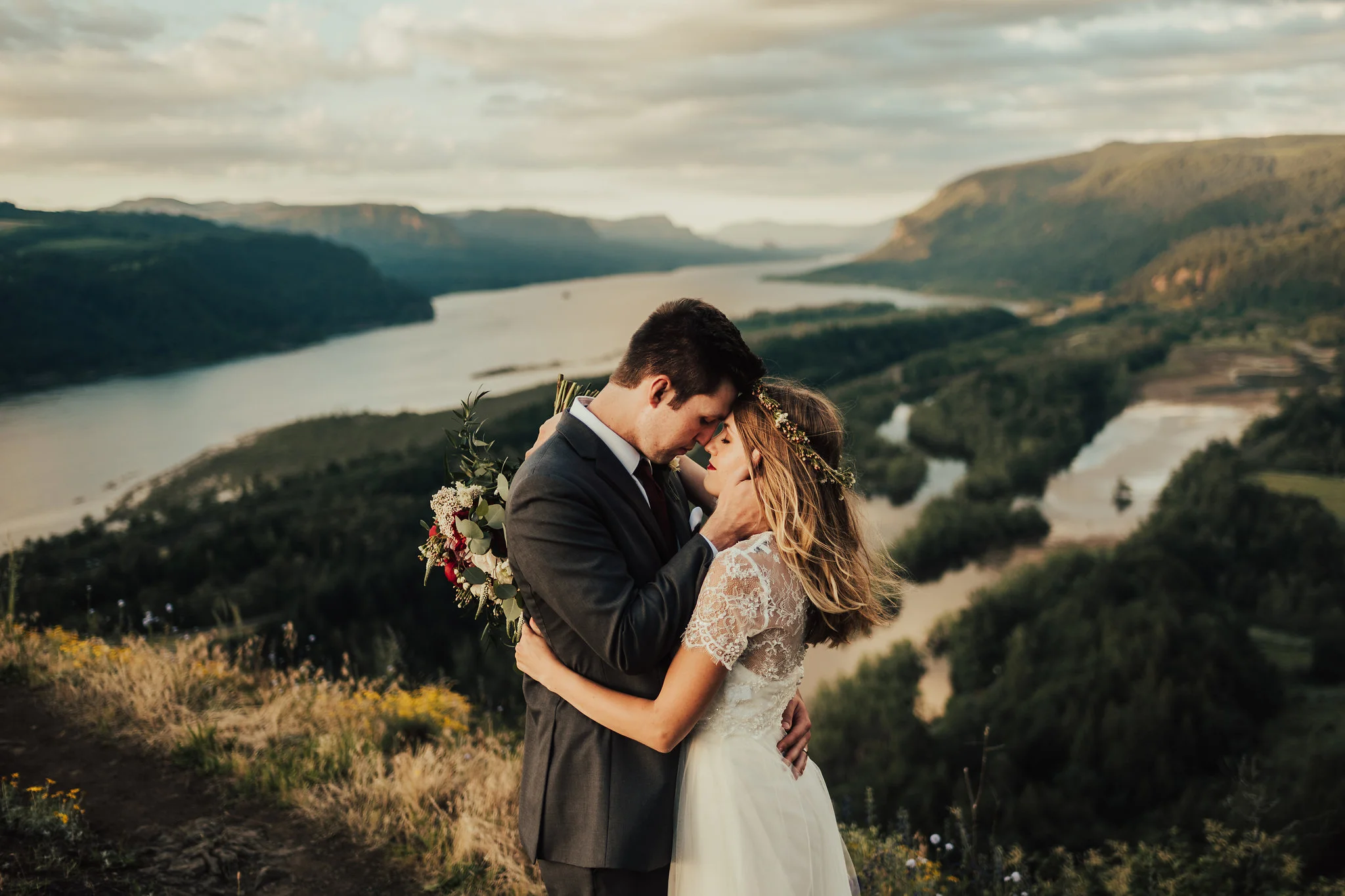 Elopement with a Breathtaking View Photographed by Big Sur Wedding Photographers Tessa Tadlock 