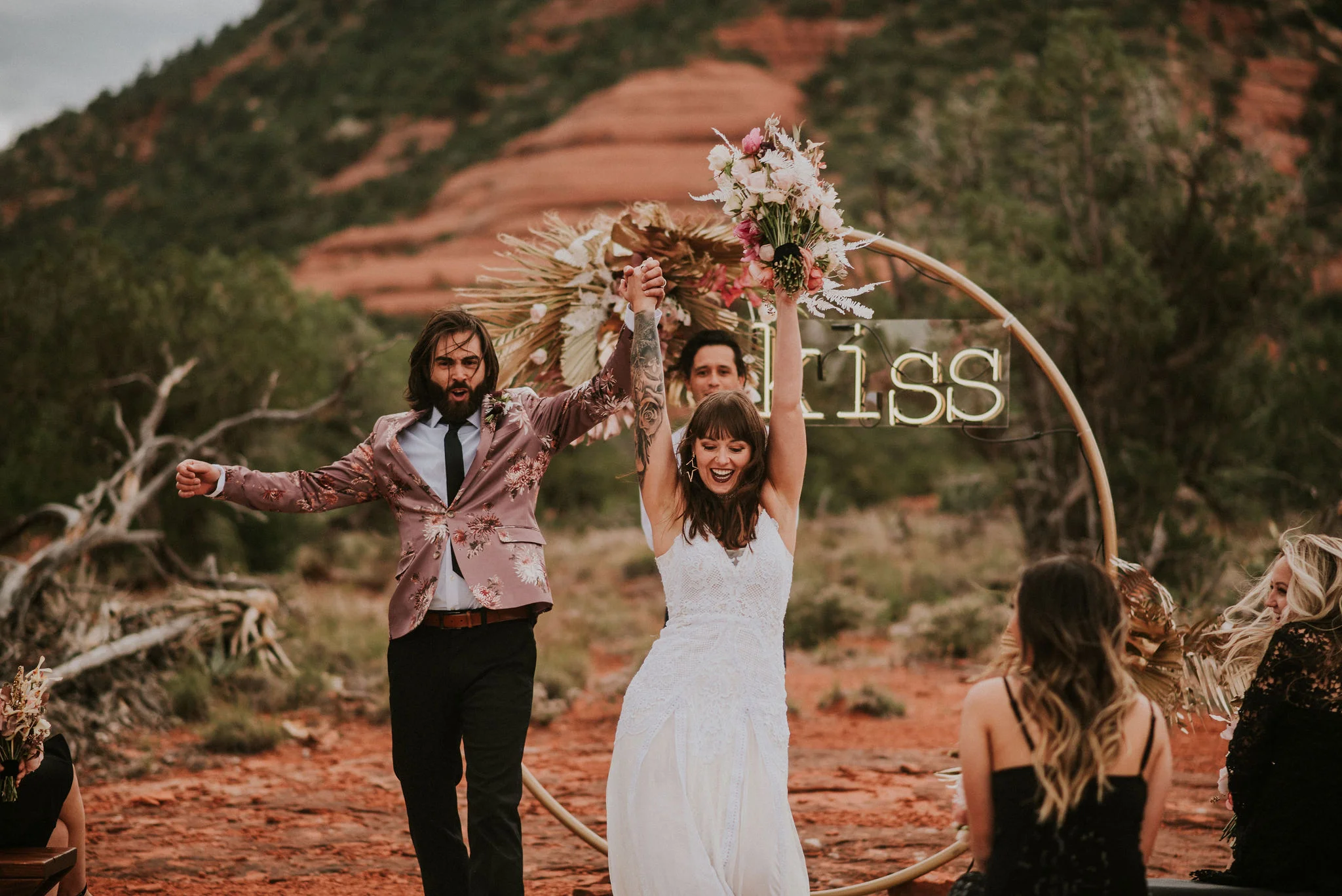 Modern &amp; Edgy Sedona Wedding Ceremony with Red Rocks Photographed by Big Sur Wedding Photographers Tessa Tadlock 