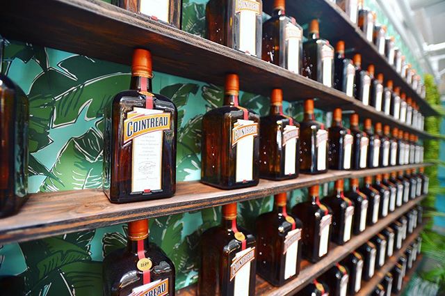 &ldquo; 99 bottles of @cointreau_us on the wall....&rdquo; Happy early Friday! 💃🏼 @slaackproductions