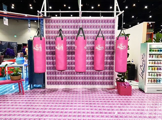 Out here at #ideaworld2018 with @lacroixwater with a multi-side active inspired installation! .
.
.
.
.
.
.
.
.
#tradeshow #eventproduction #boxing #lacroix #health #eventplanning #coorporateevent