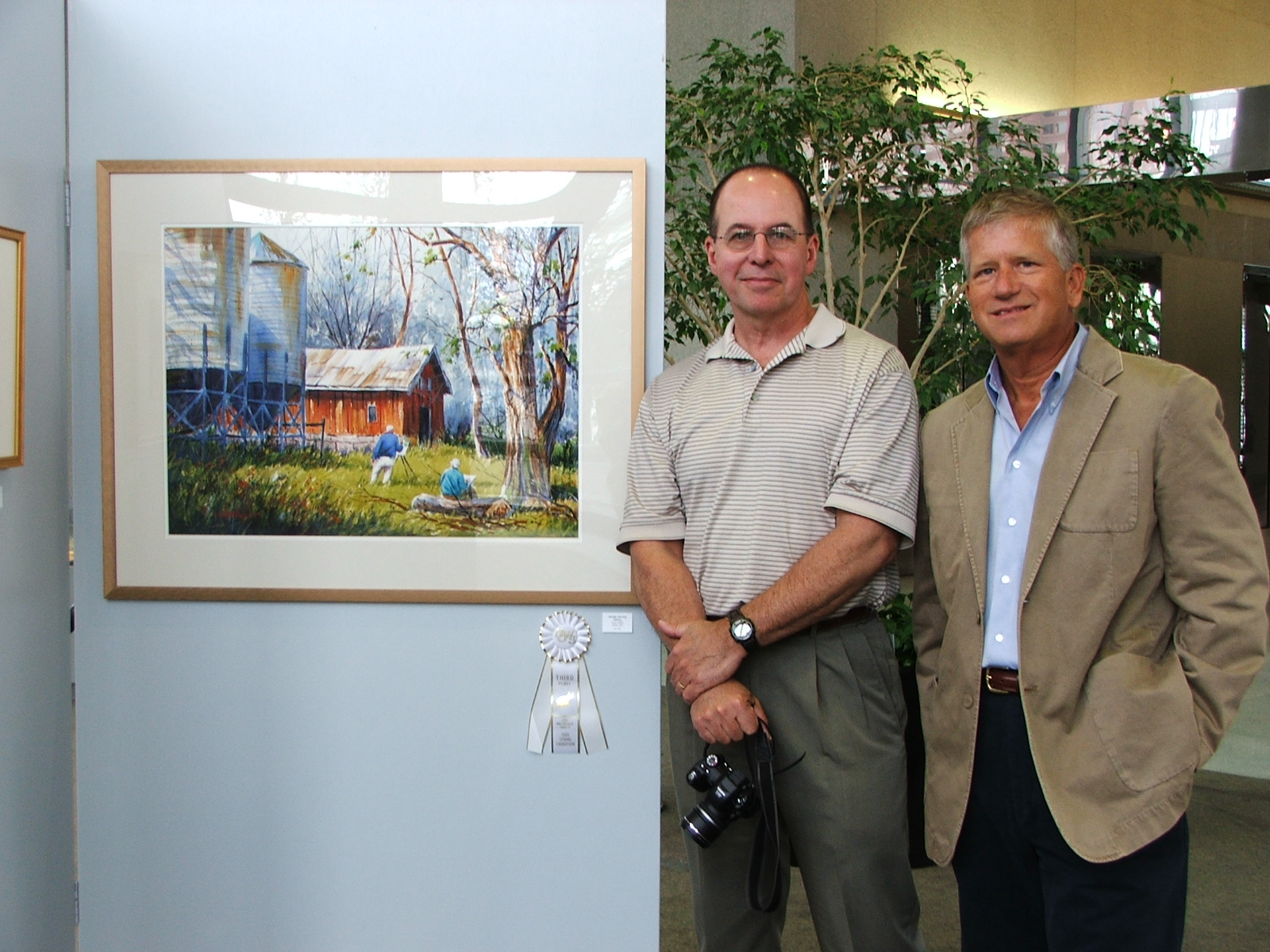 Larry wins another award