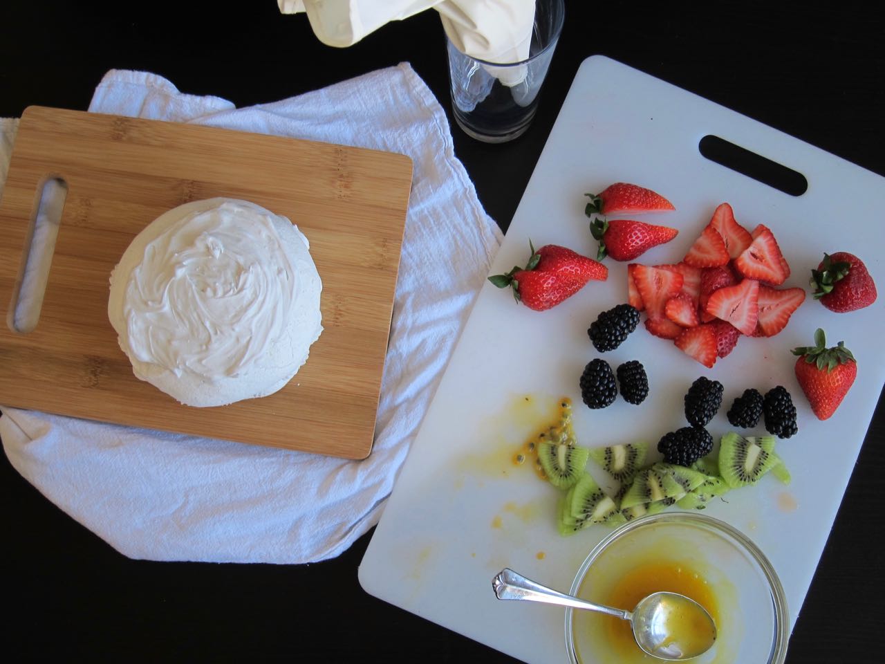 Layering Vegan Pavlova