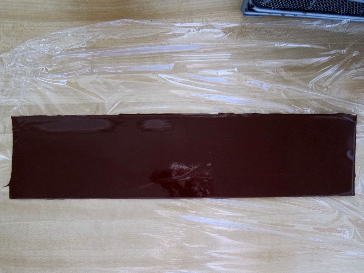 Letting chocolate band set.jpg