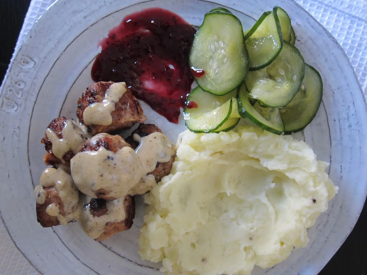 swedish meatballs and potato mash