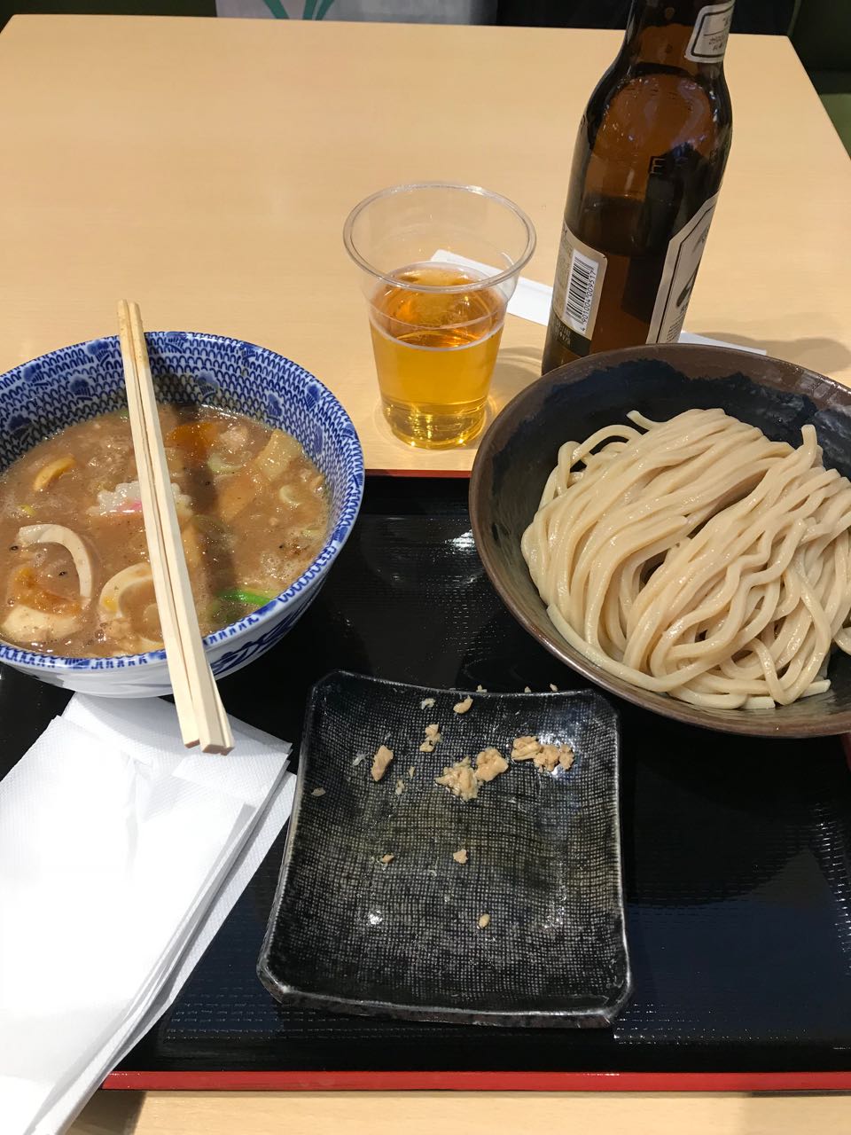 airport ramen.jpg