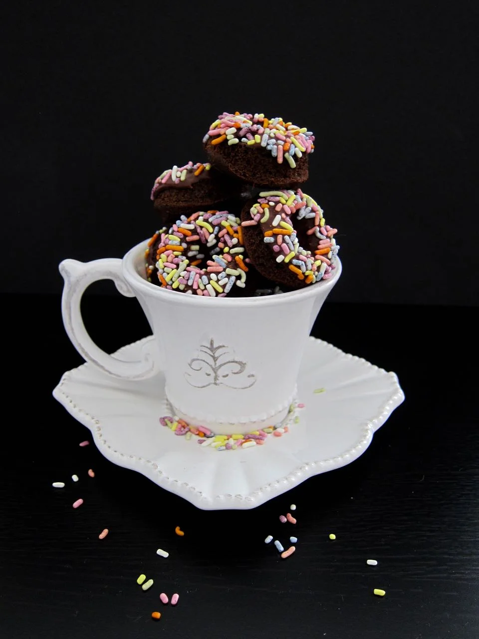 easy mini chocolate donuts.jpg