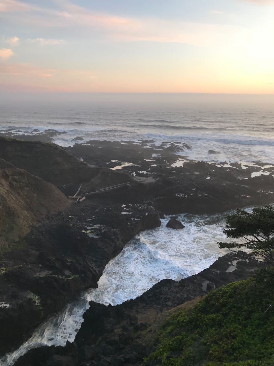 ocean coast oregon.jpg