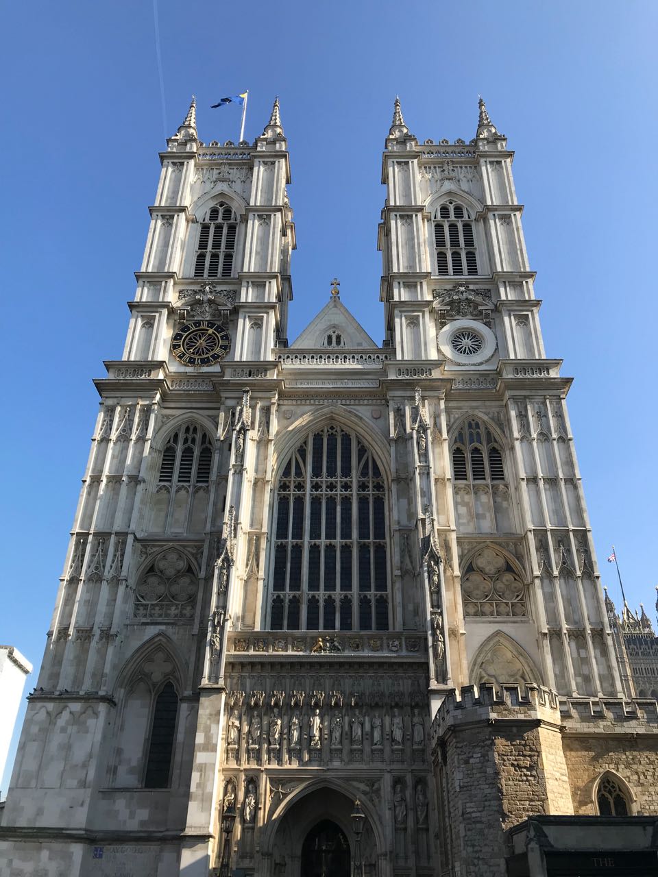 Westminster Abbey Facade.jpg