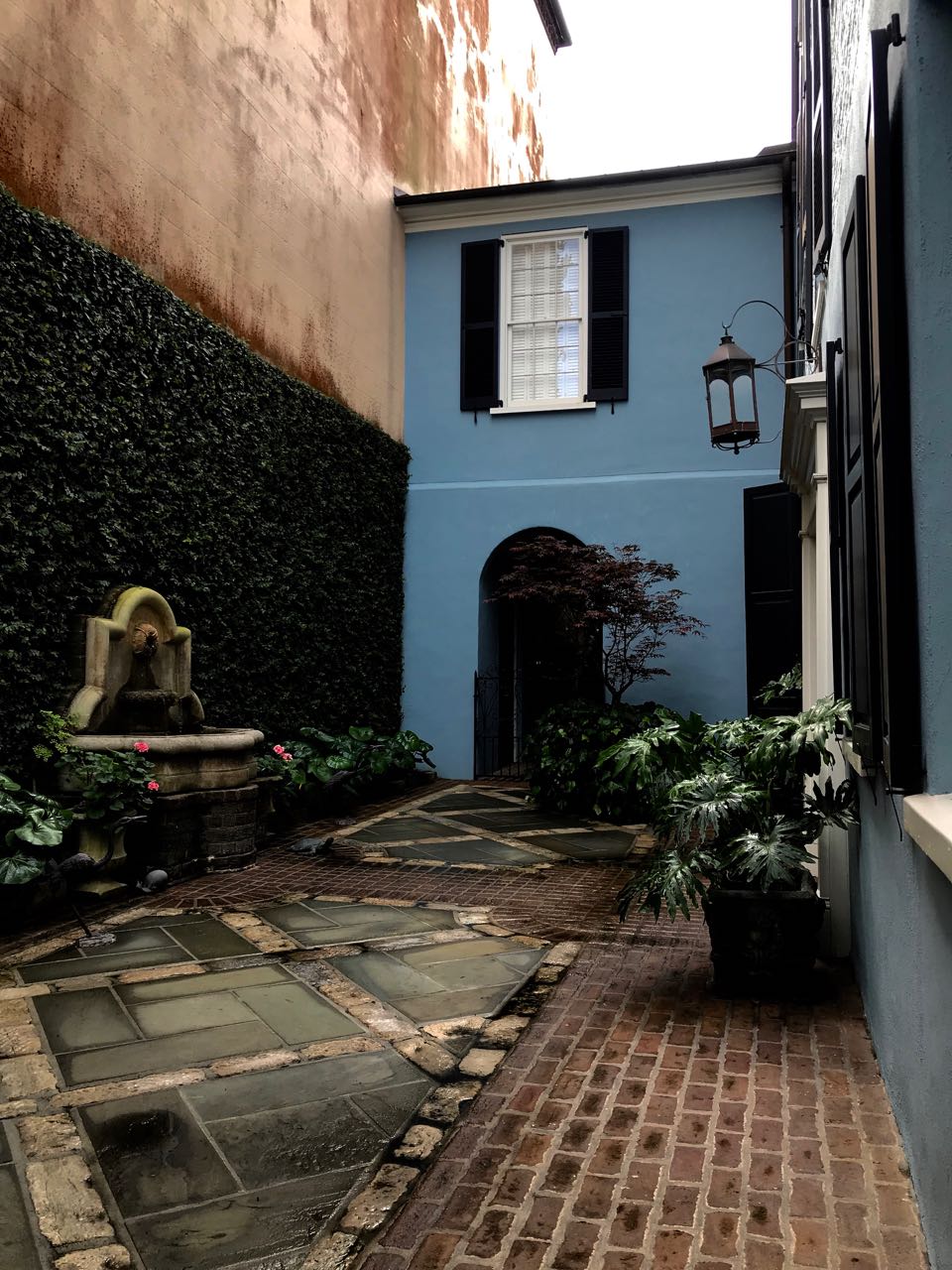 Charleston courtyard.jpg