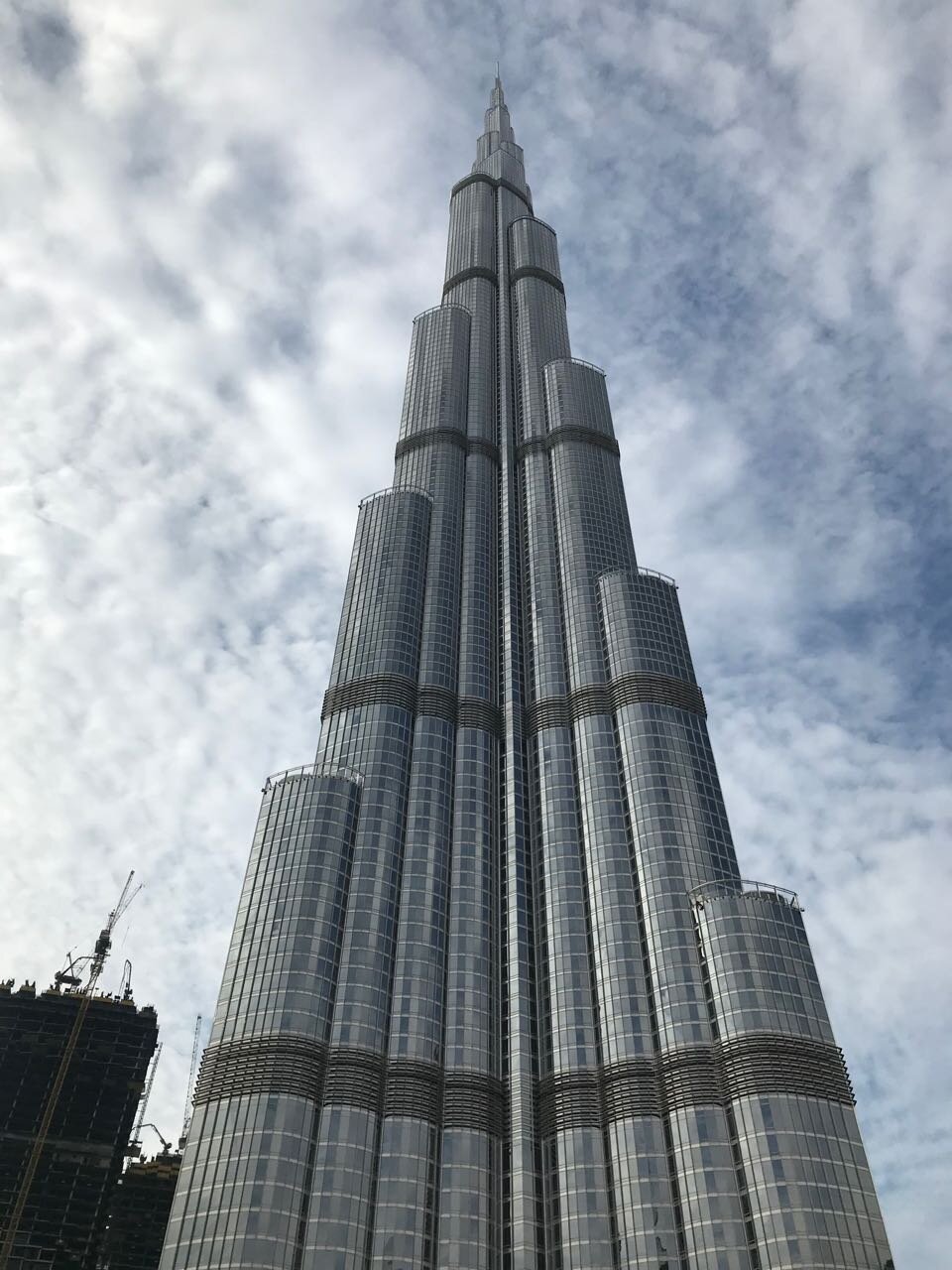 Burj Khalifa from below.jpg