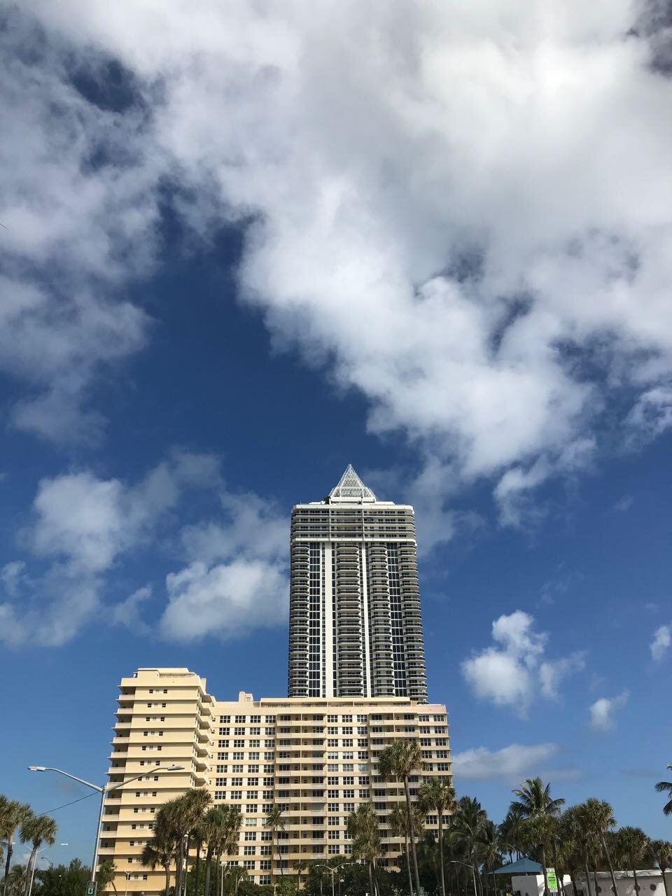 Miami Beach hotel.jpg