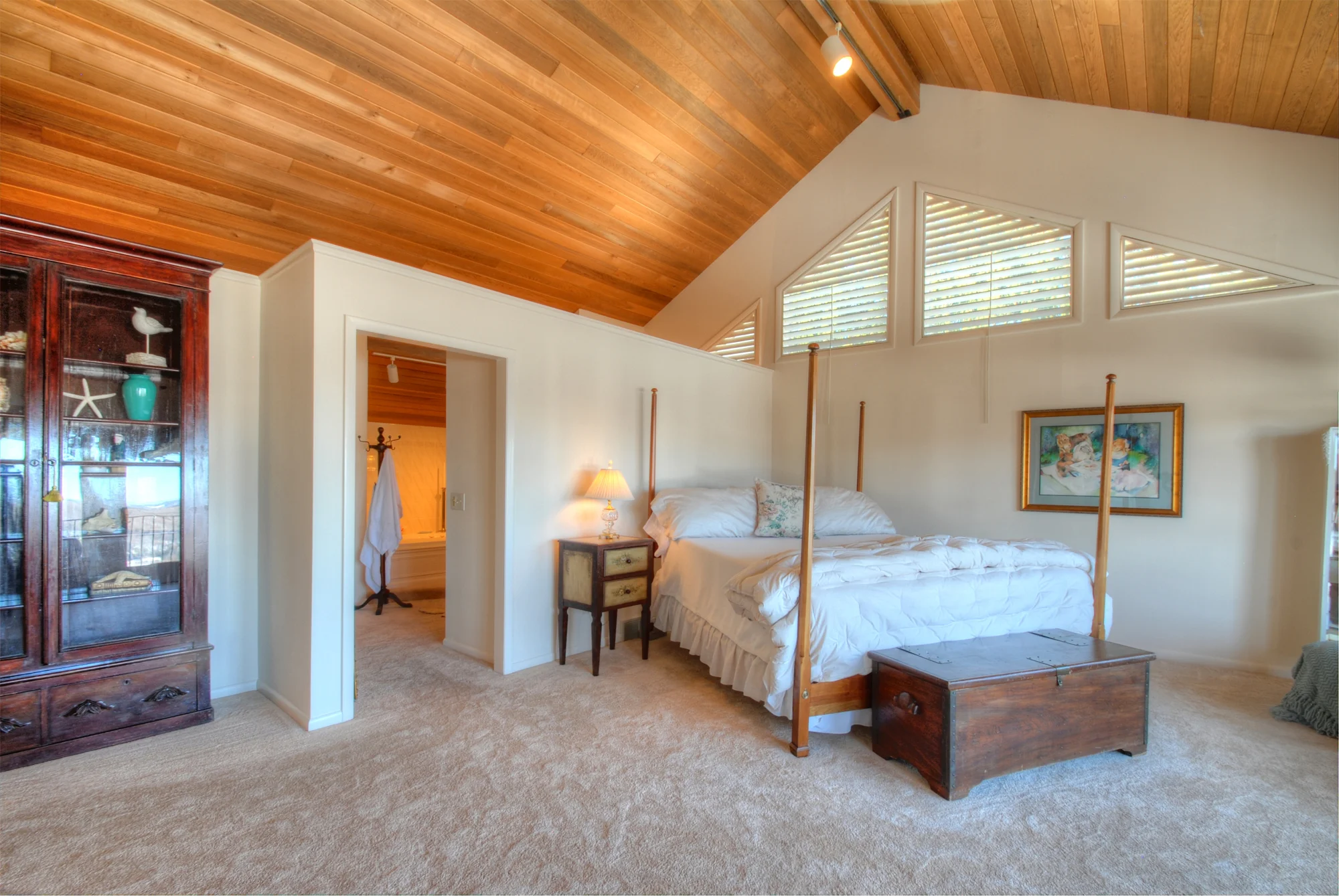 master bedroom2.jpg