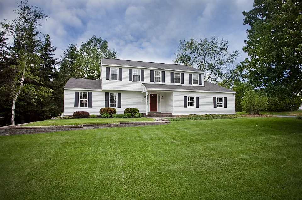 8333 Vassar Drive, Manlius - SOLD
