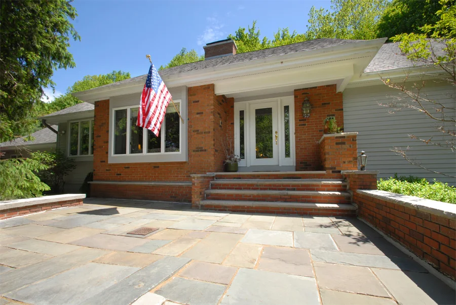 6205 Turnwood Drive, Dewitt NY