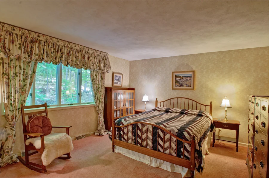 master bedroom.jpg