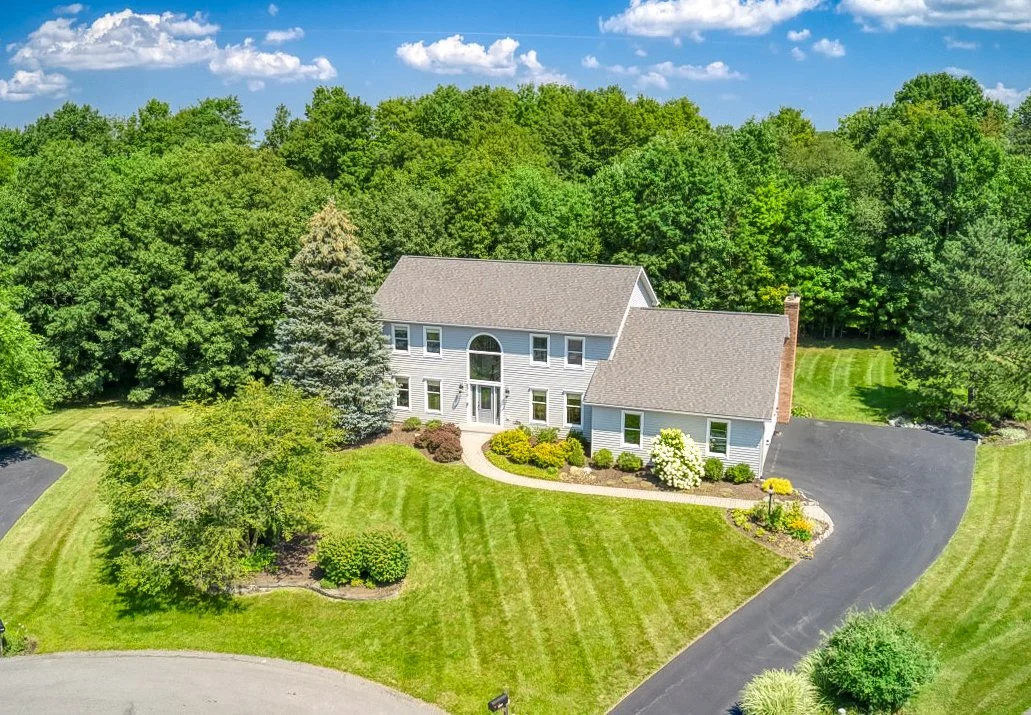 8316 Creekcrest Circle, Manlius - Sold