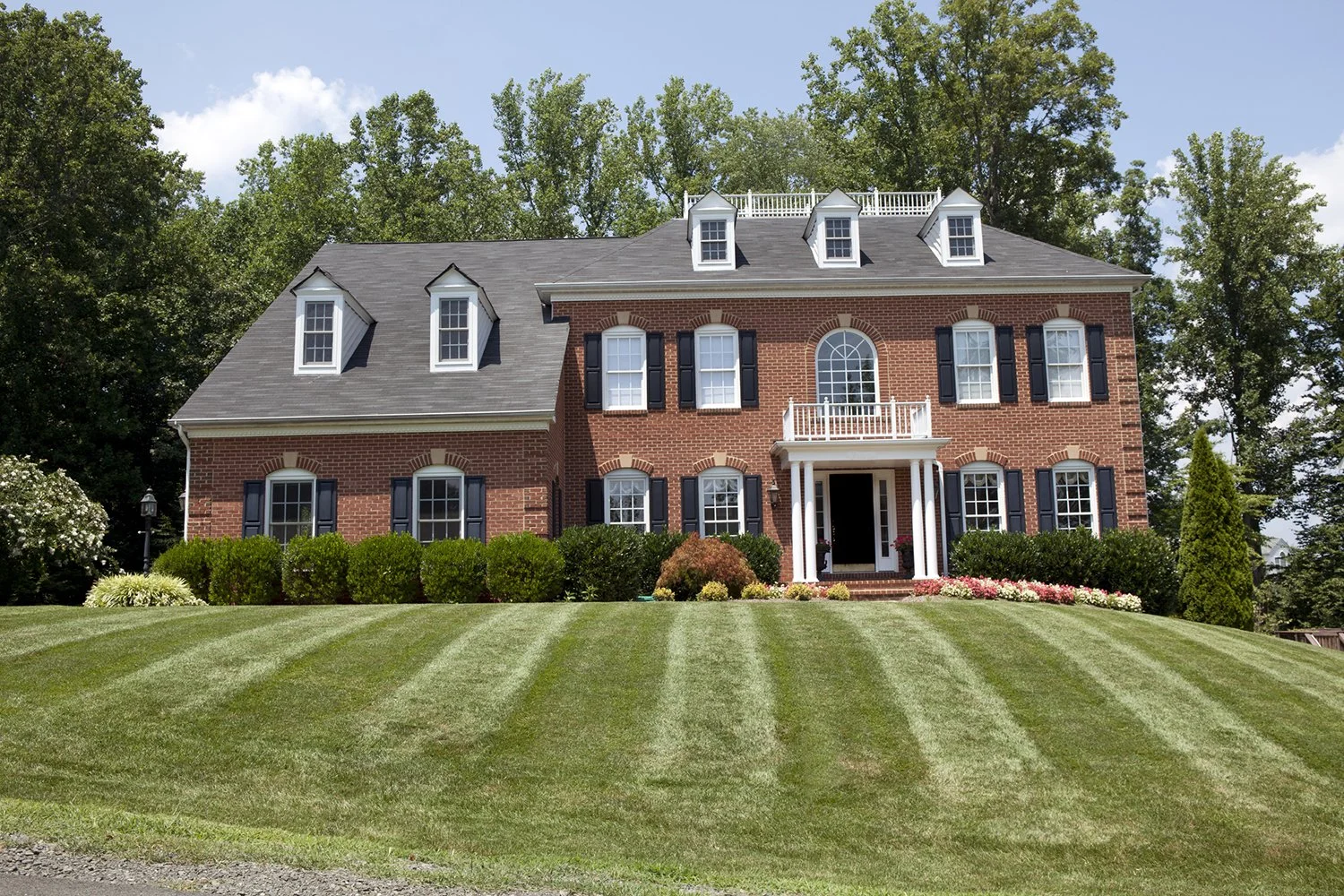 spring colonial.jpg