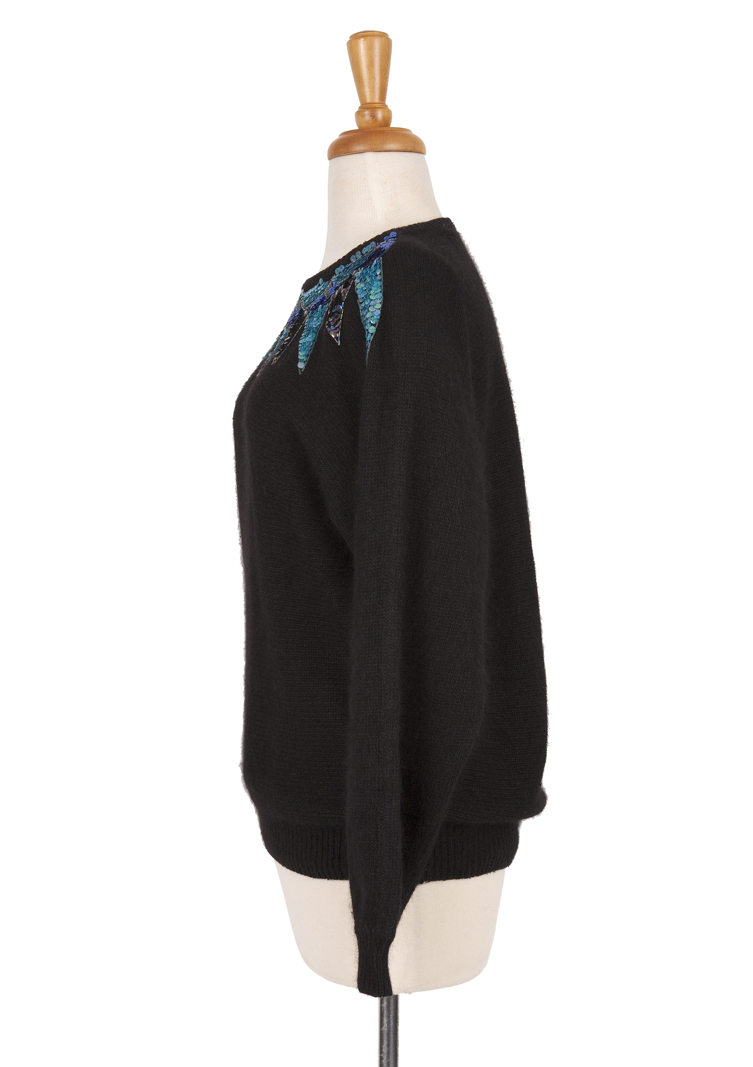 blueray sweater 2.jpg