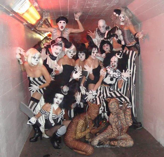 stilts.EDC.Murder.Clowns.lores-web.jpg