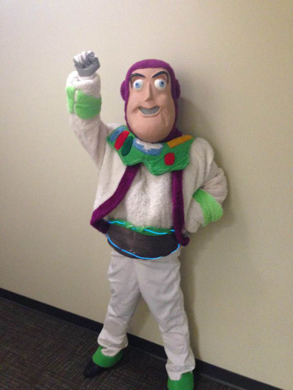 Buzz.Lightyear.Southlands.Mall-web.jpg